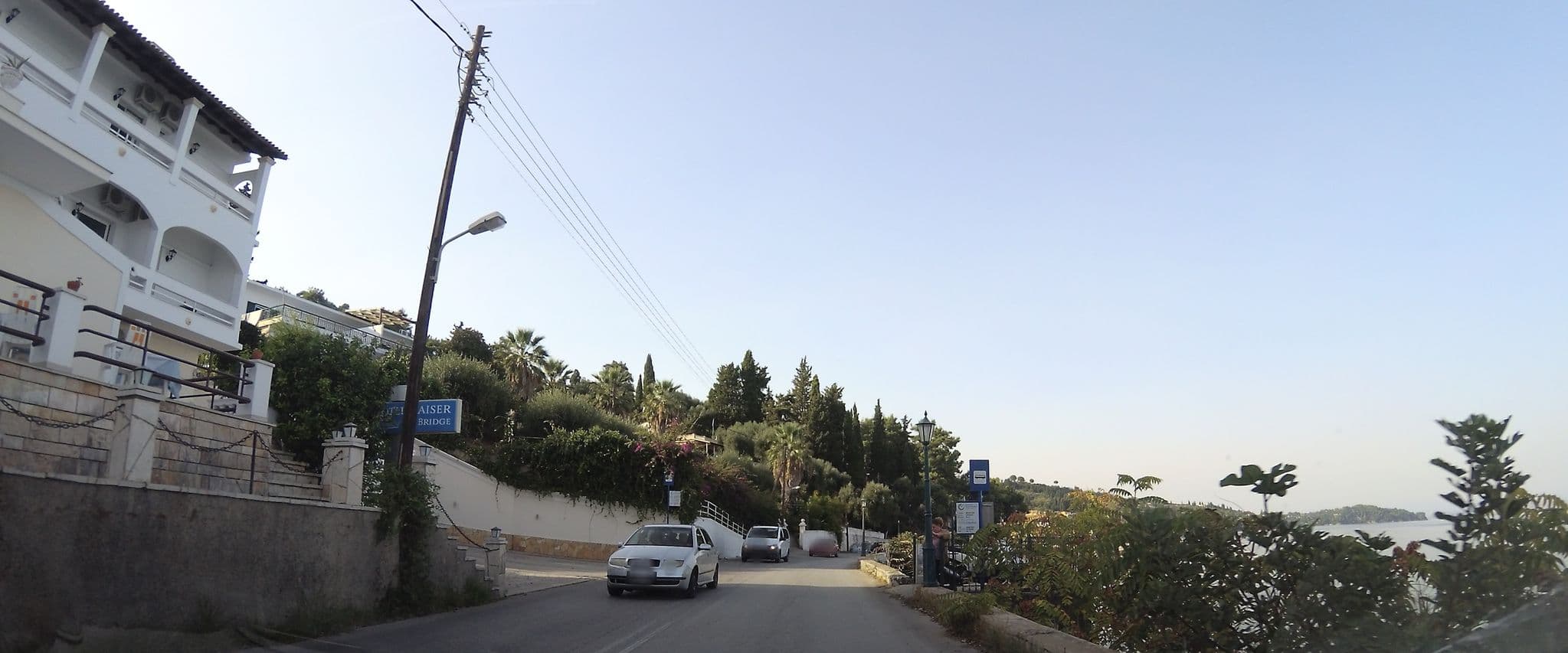 Street view near Hotel Kaiser Bridge, Kynopiástes — © teddy73 (CC BY-SA · Mapillary)