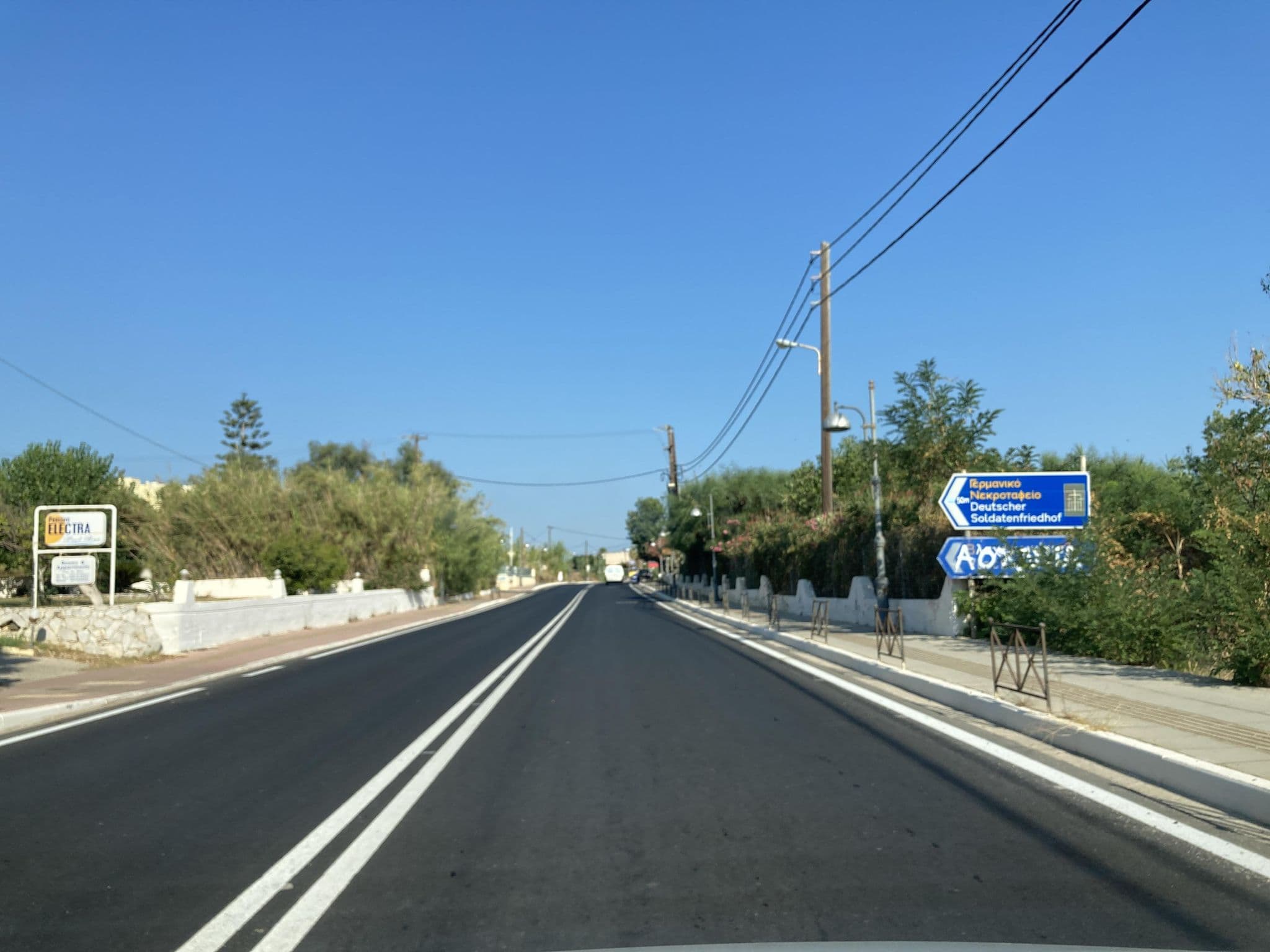 Street view near Electra_Rooms, Kolympári — © fod (CC BY-SA · Mapillary)