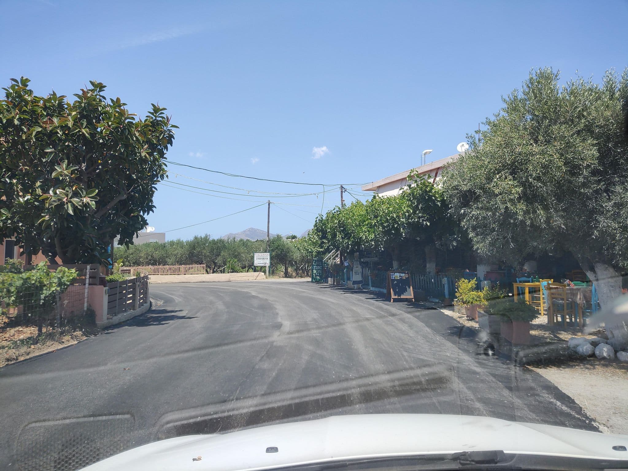 Street view near Petalida Appartments, Kíssamos — © stefan4614 (CC BY-SA · Mapillary)