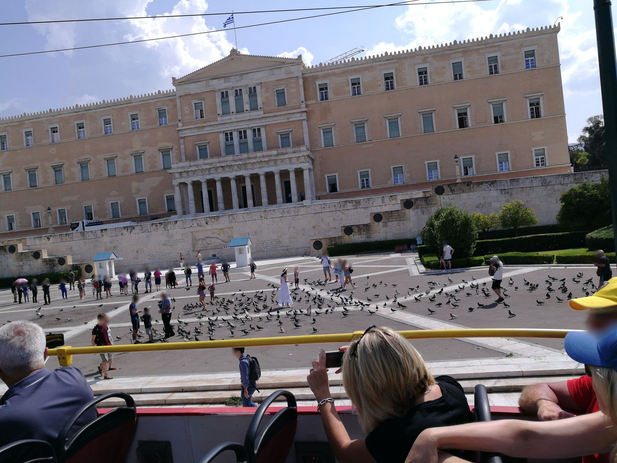 Street view near Machi Rooms Patitiri, Athens — © rsandu (CC BY-SA · Mapillary)
