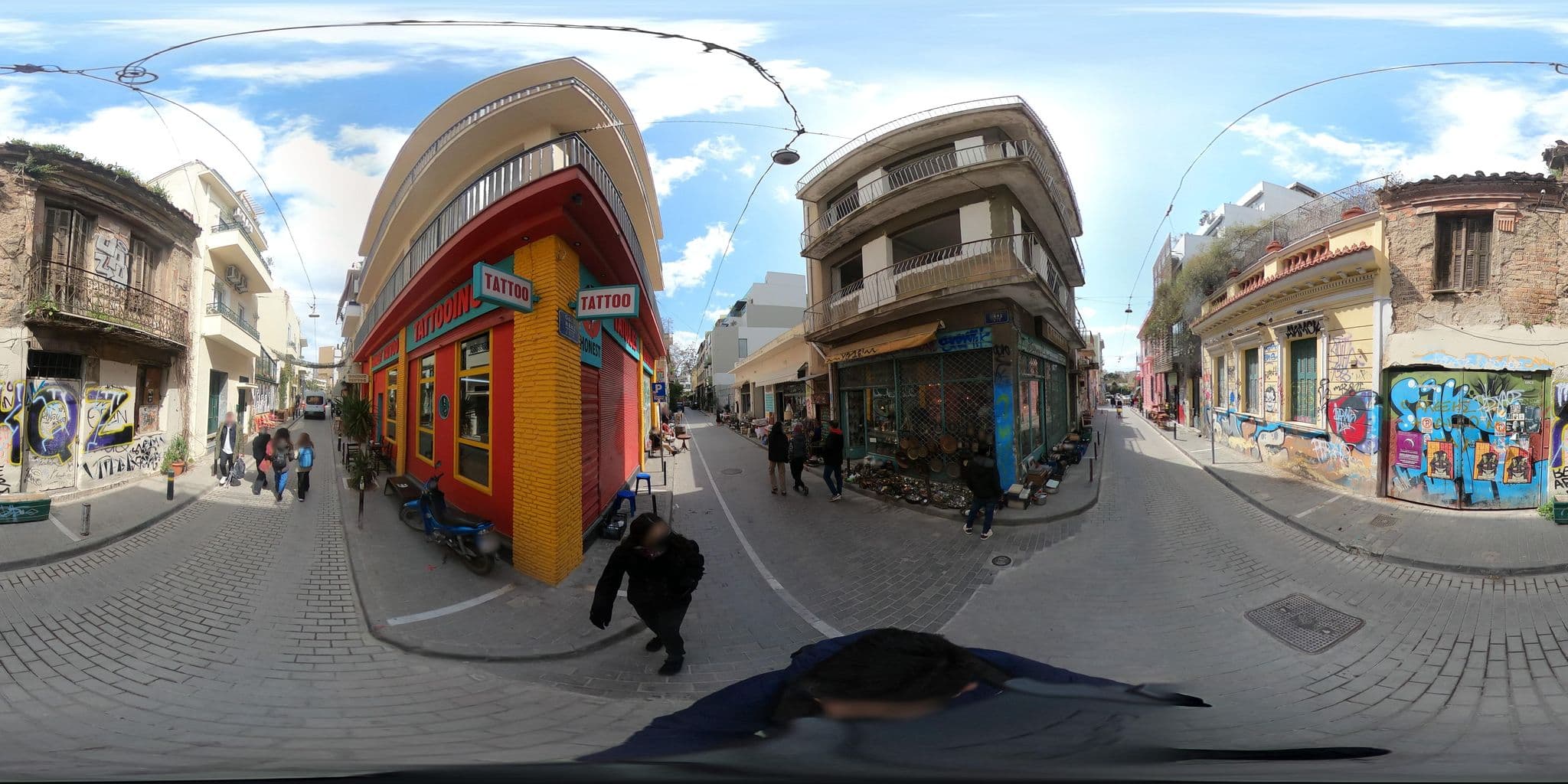 Street view near Ivis 4, Athens — © Elefthkonst (CC BY-SA · Mapillary)