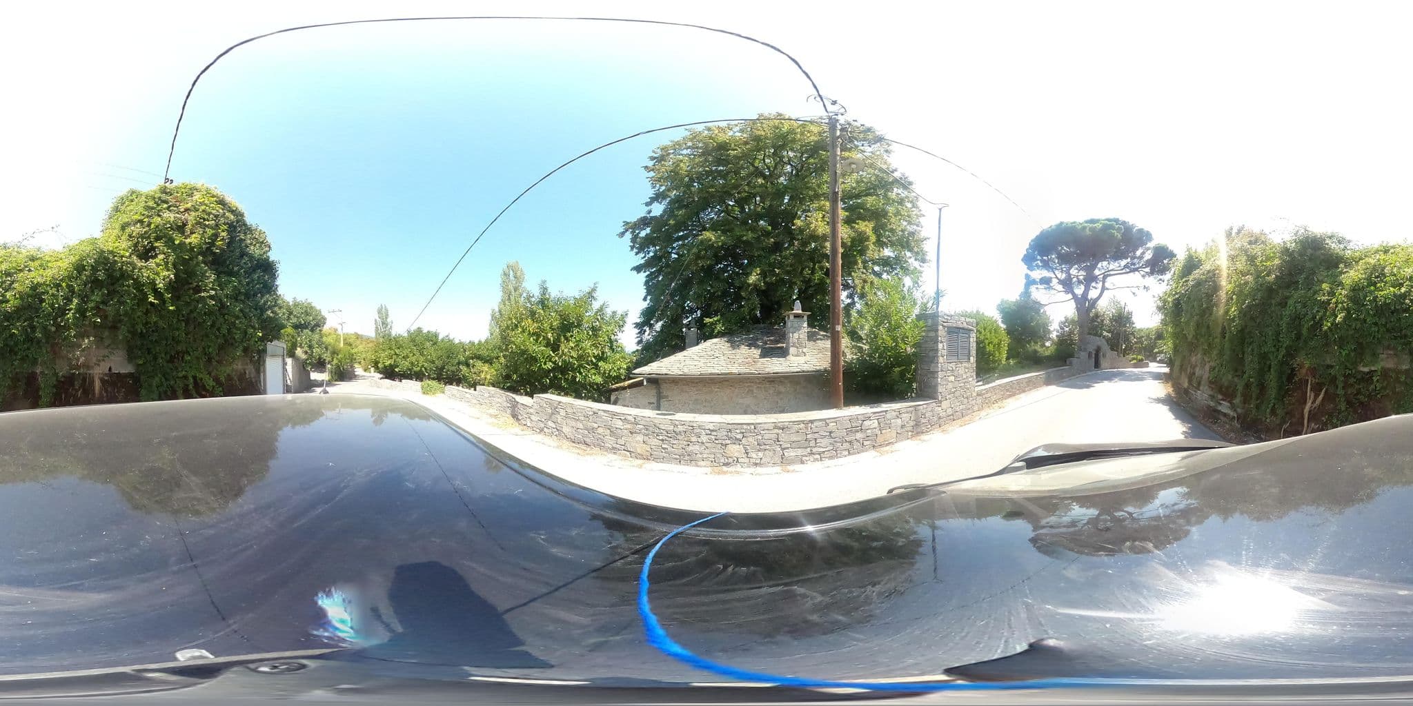 Street view near 1701, Mouresi — © geraki (CC BY-SA · Mapillary)