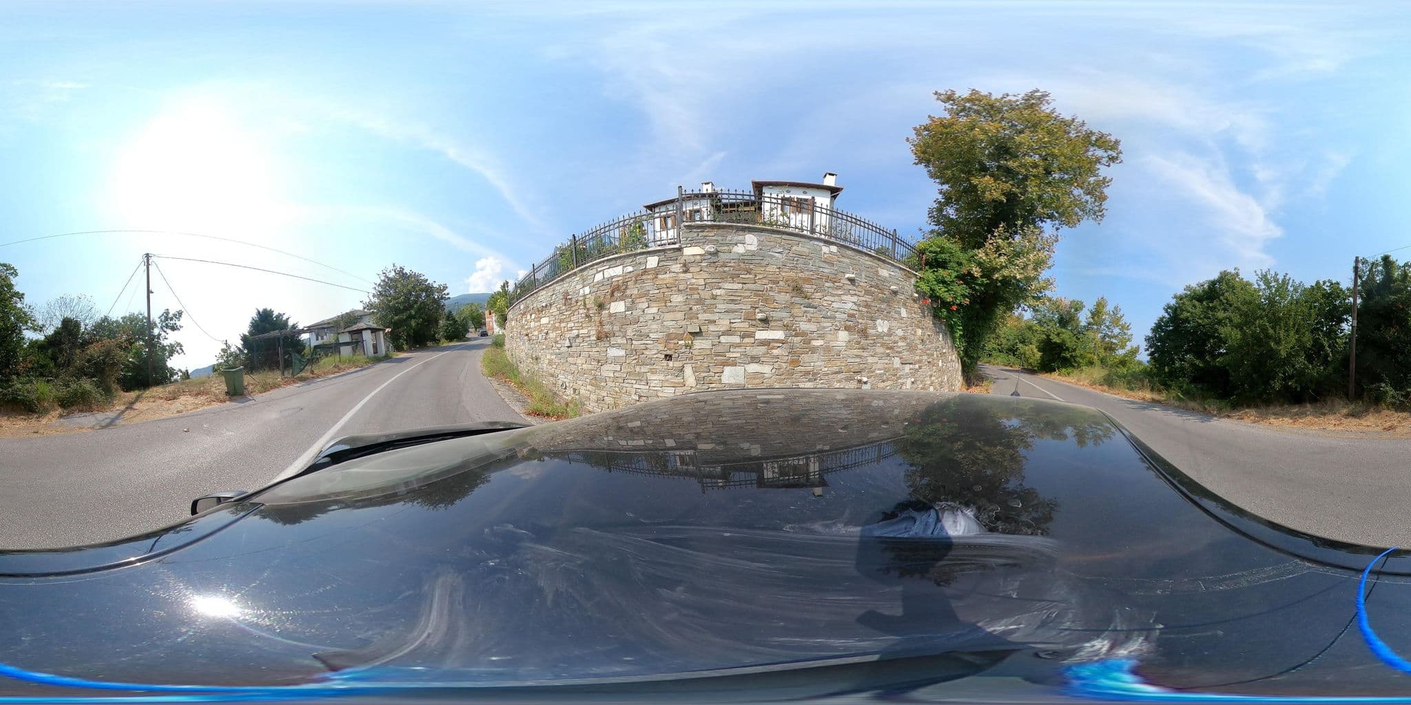 Street view near Ενοικιαζόμενα Βαλτσιώτη, Mouresi — © geraki (CC BY-SA · Mapillary)