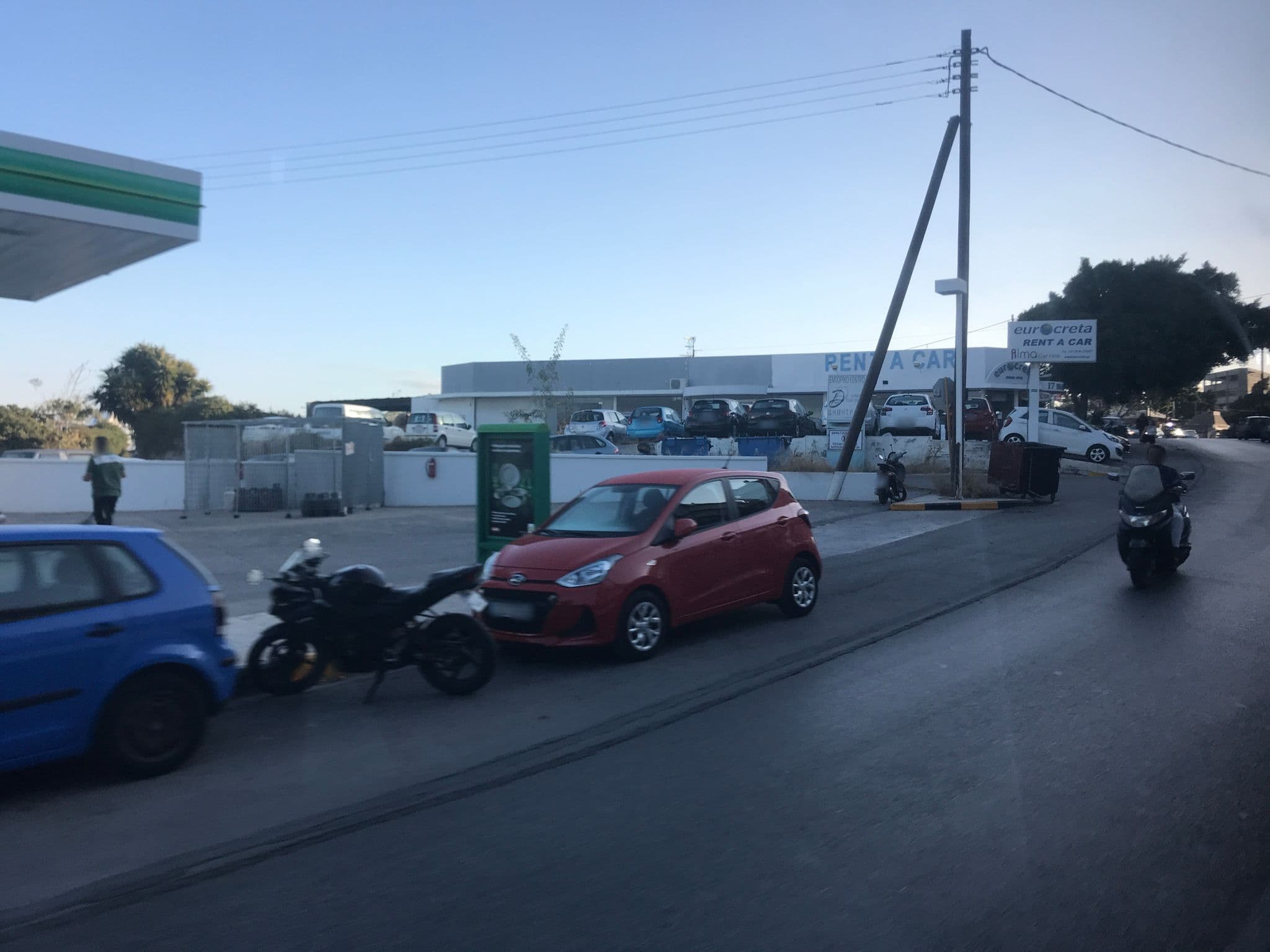 Street view near Life Boutique Hotel, Irákleion — © miguel_andrade (CC BY-SA · Mapillary)