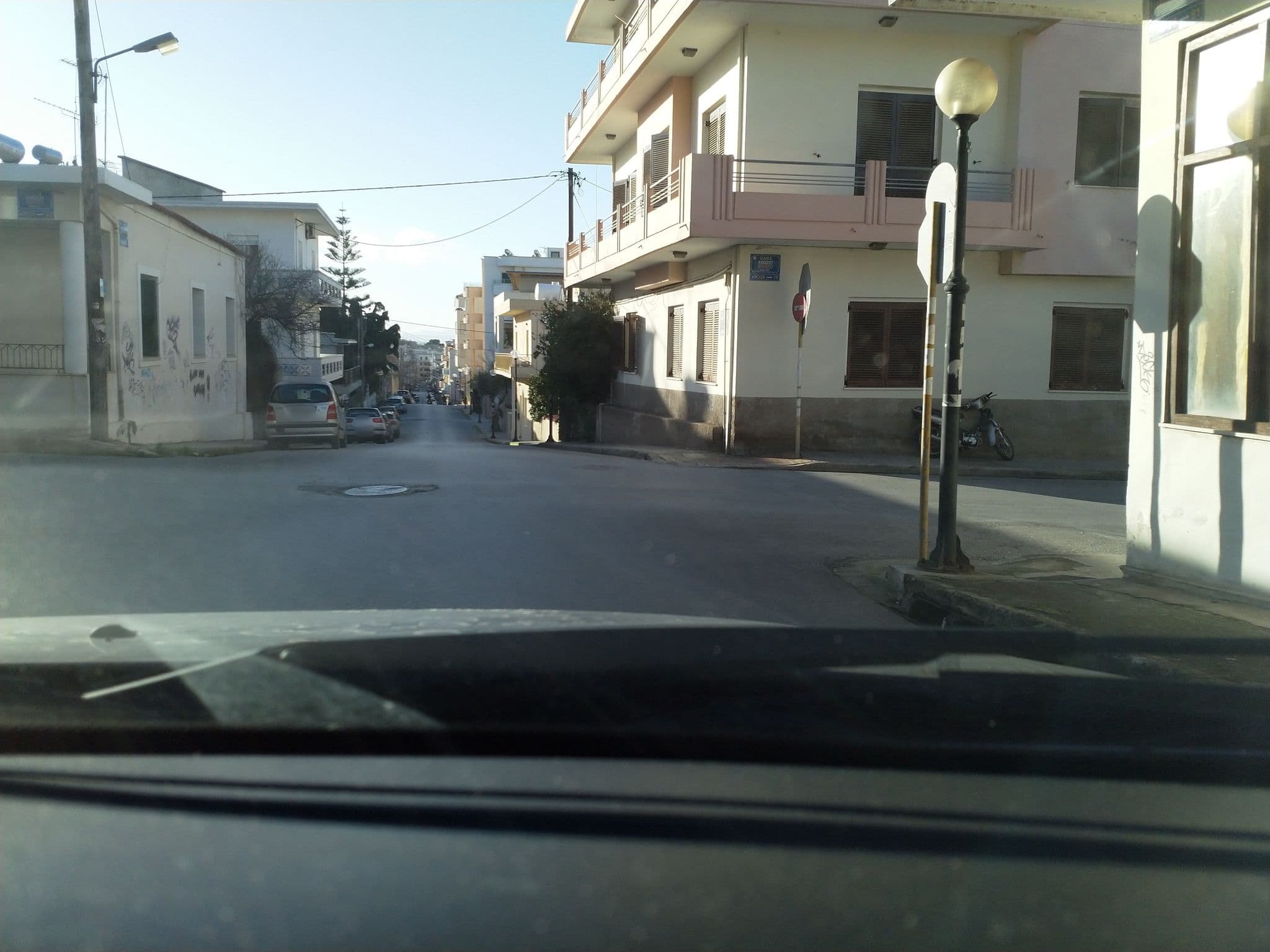 Street view near Terpsis Estate, Chaniá — © grkpete (CC BY-SA · Mapillary)