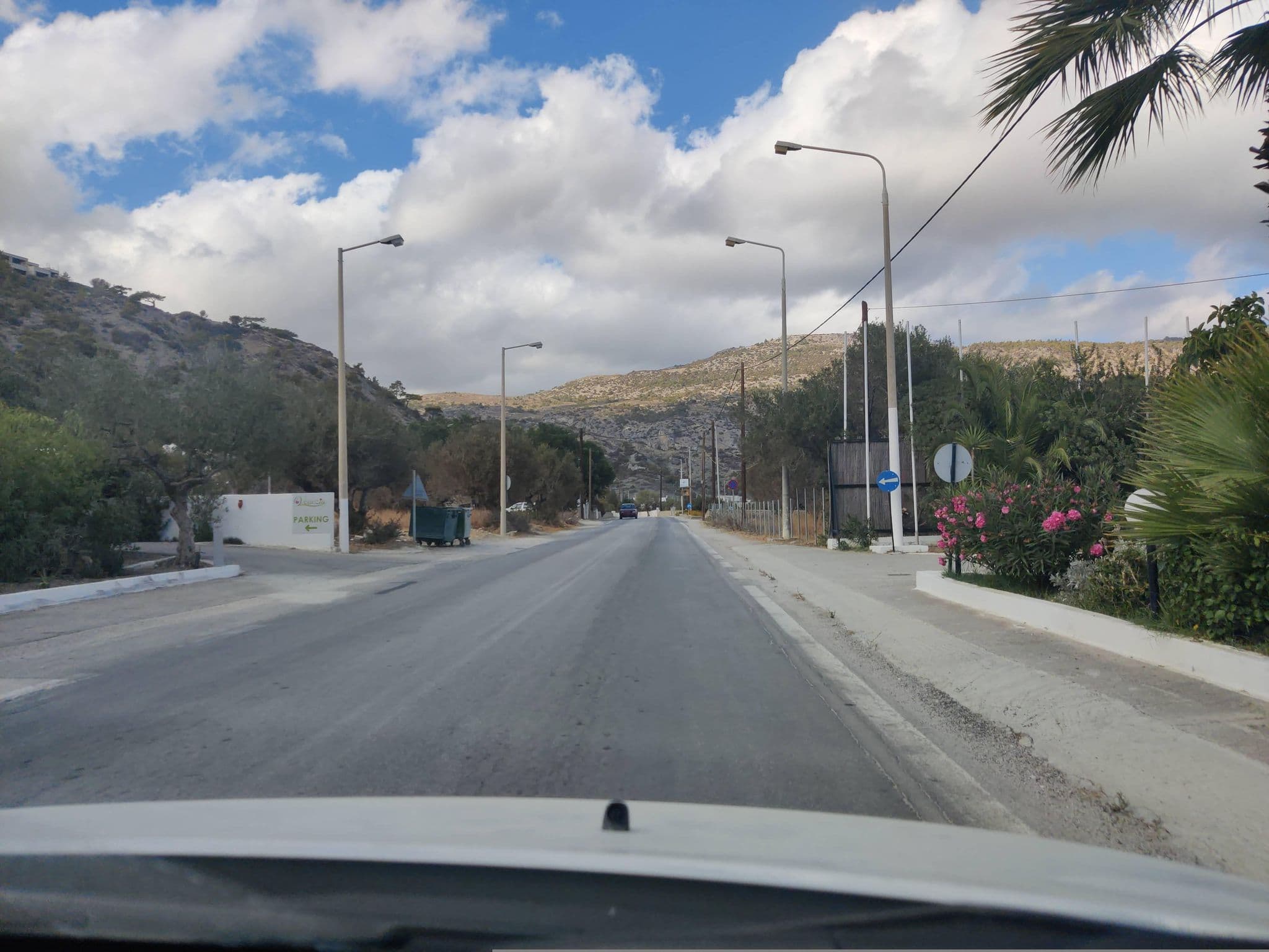 Street view near Ammos Beach Apartments, Karpathos — © kietlak (CC BY-SA · Mapillary)