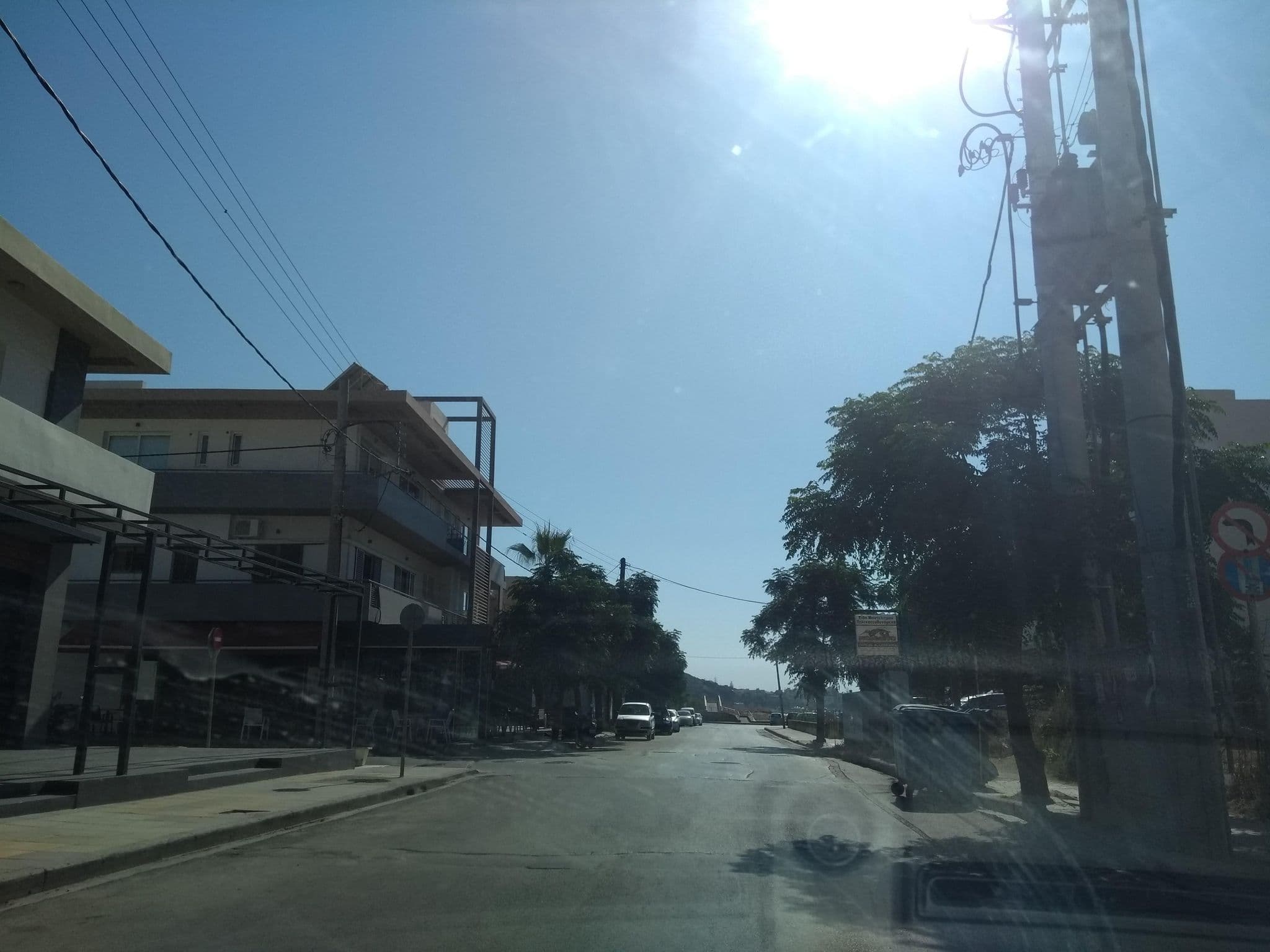 Street view near Beloni Apartments & Studios, Chaniá — © thetornado76 (CC BY-SA · Mapillary)