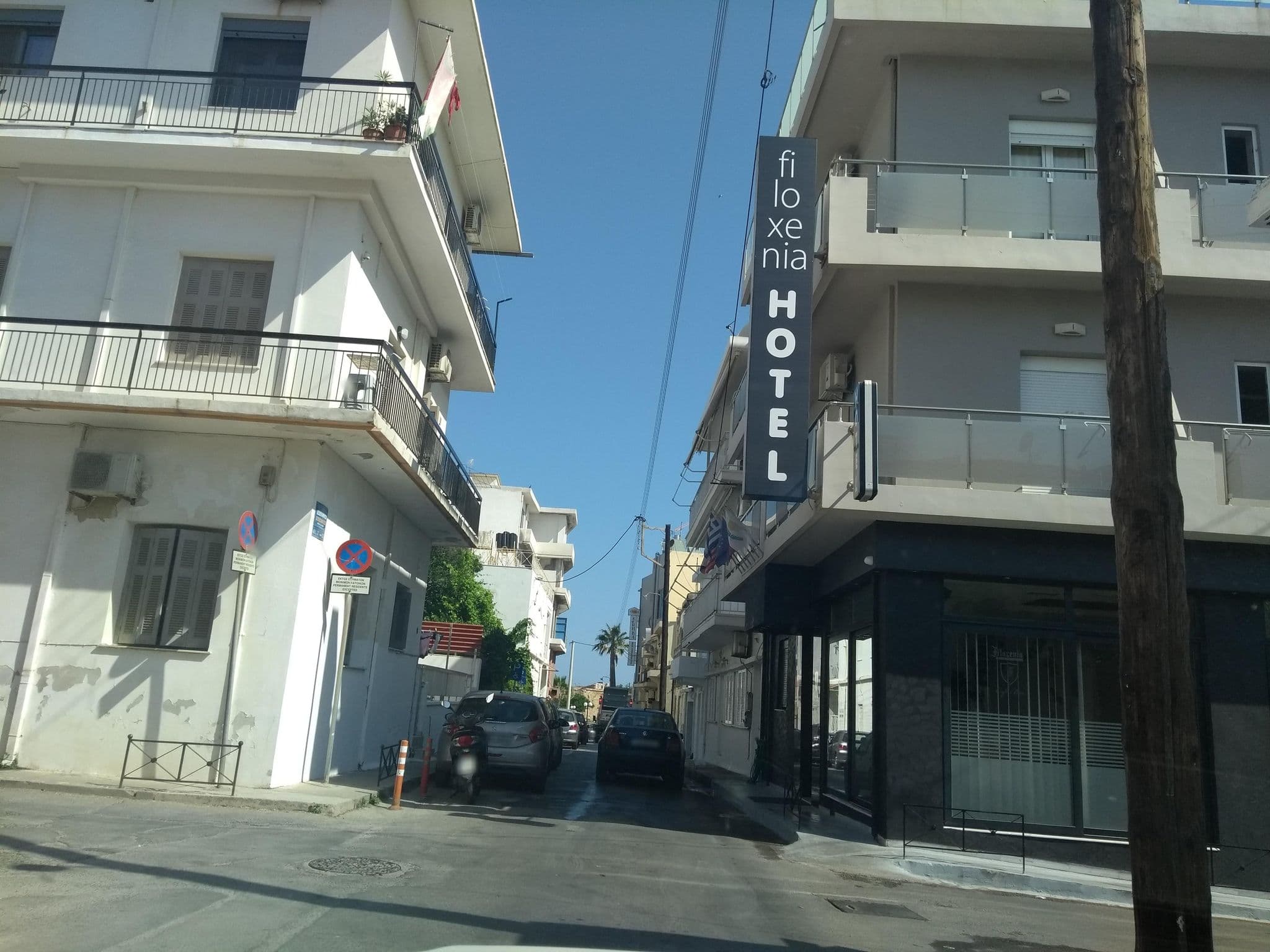 Street view near Hotel Filoxenia Chania, Chaniá — © thetornado76 (CC BY-SA · Mapillary)