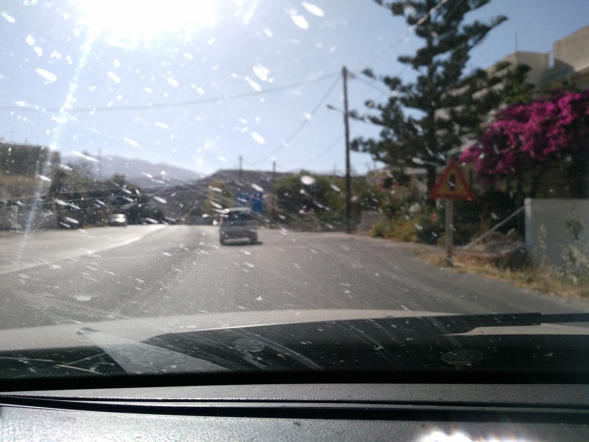 Street view near Anny Sea and Sun Apartments, Ágios Nikólaos — © grkpete (CC BY-SA · Mapillary)