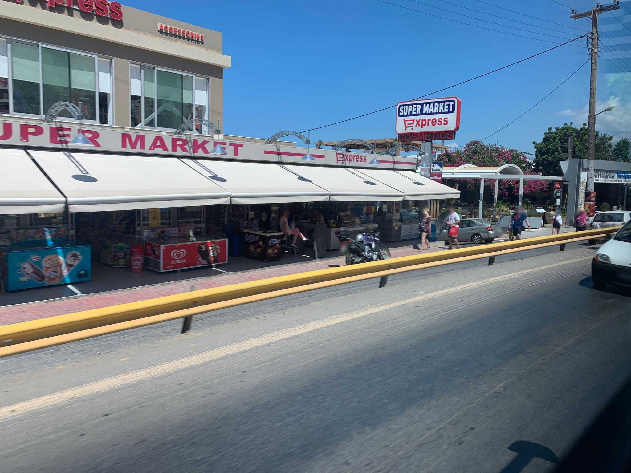 Street view near Hotel Ostria, Limín Khersonísou — © chicc0 (CC BY-SA · Mapillary)