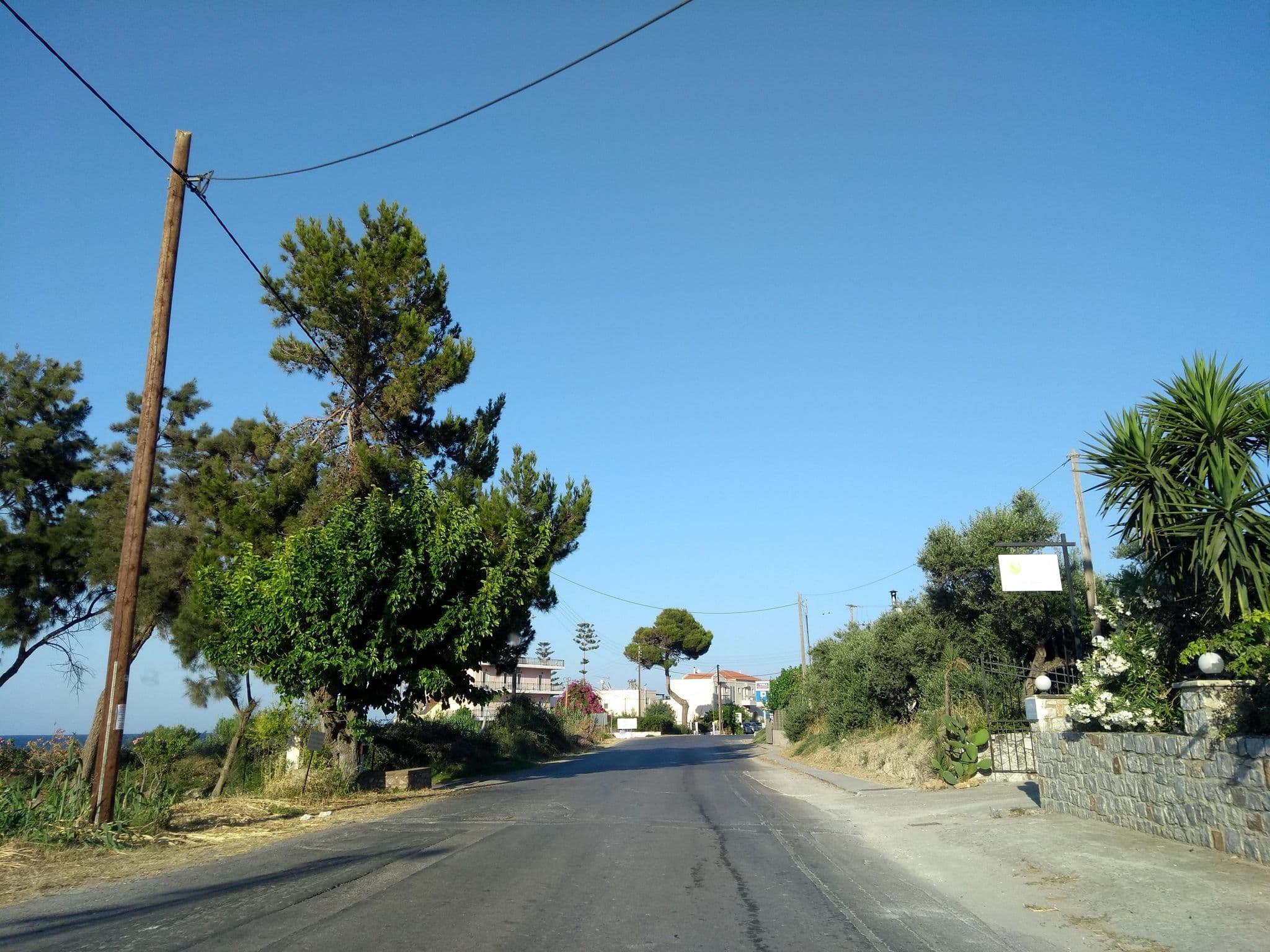 Street view near Aphrodite Apartments, Kalýves — © thetornado76 (CC BY-SA · Mapillary)