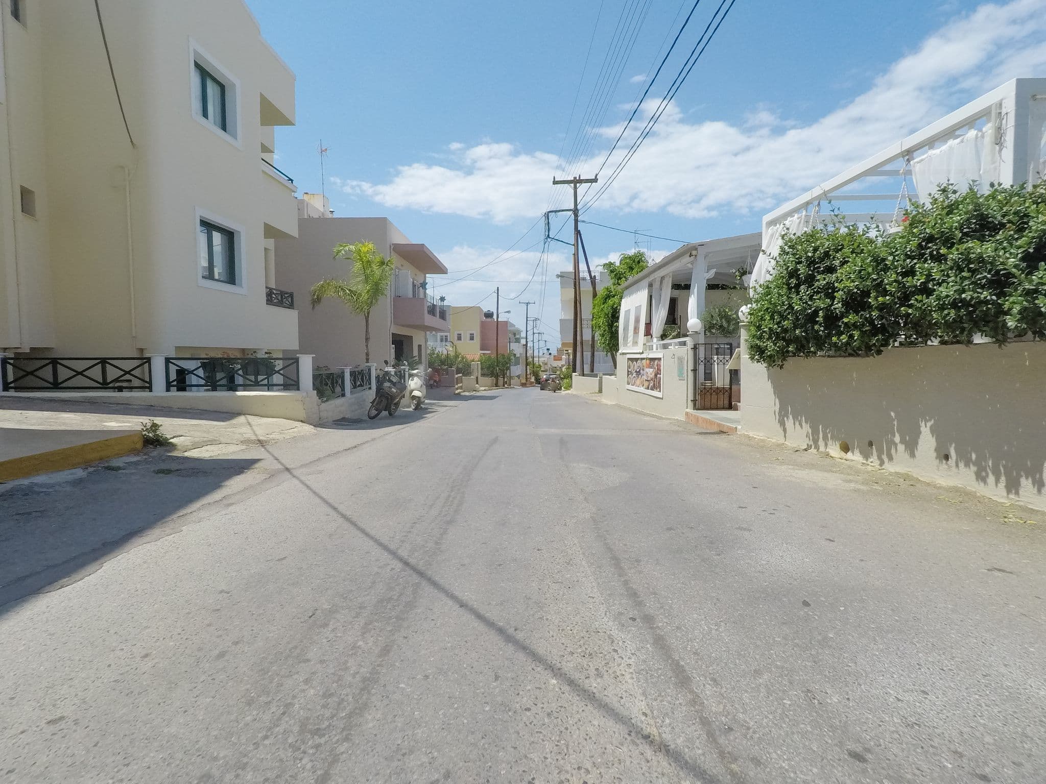 Street view near Royal Heights Resort Μάλια, Mália — © esario (CC BY-SA · Mapillary)