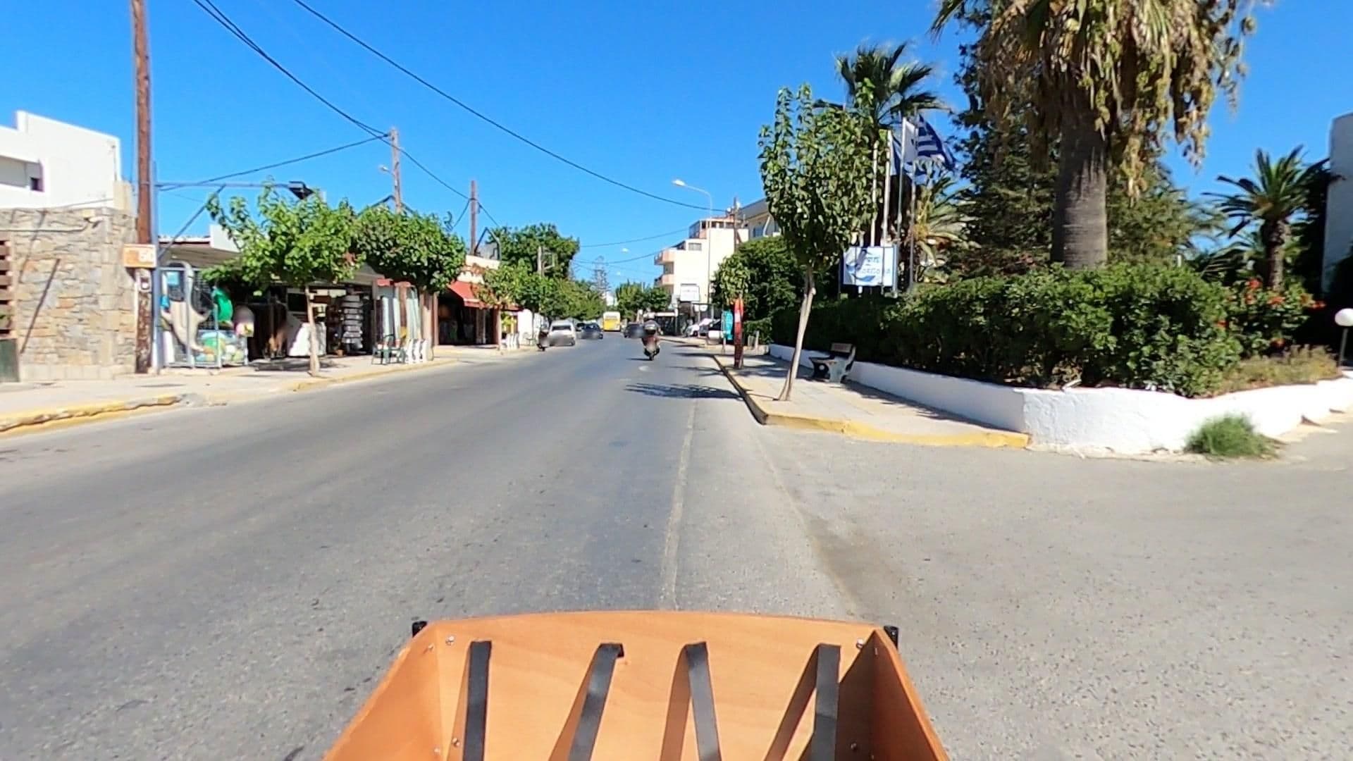 Street view near Saloustros Studio, Gázi — © efikour (CC BY-SA · Mapillary)