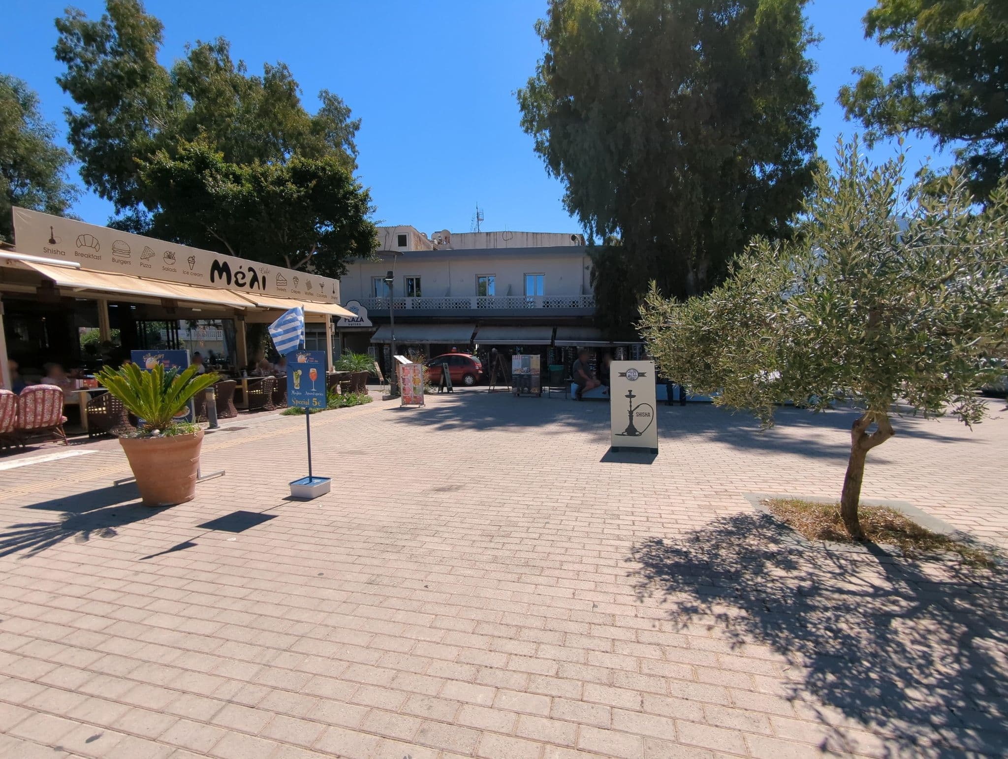Street view near Golden Bay Hotel, Georgioupolis — © ente (CC BY-SA · Mapillary)
