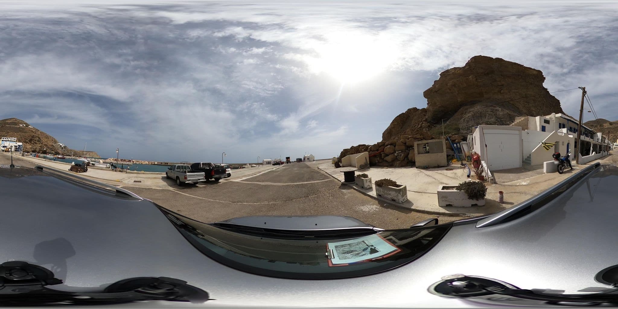 Street view near Akrogiáli, Emporeío — © 4x4 (CC BY-SA · Mapillary)