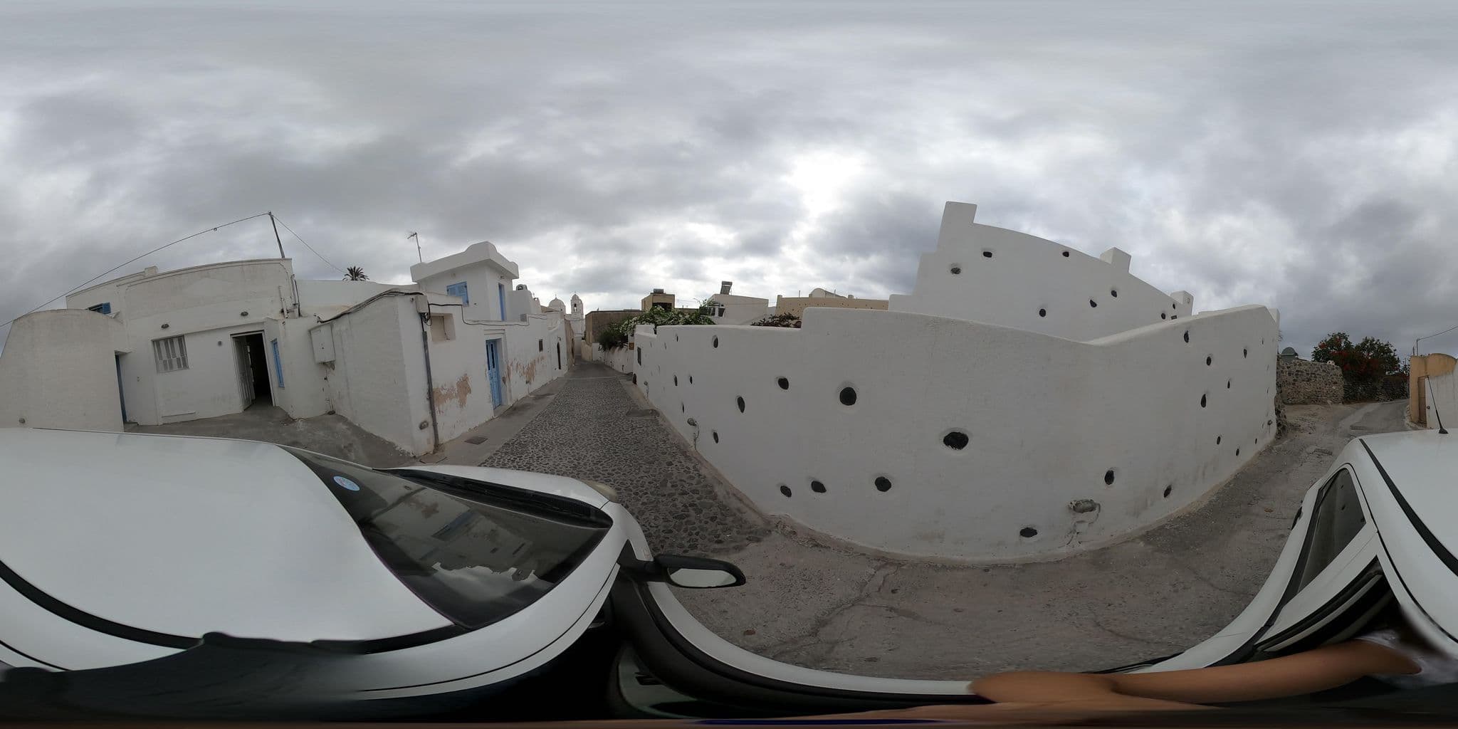 Street view near Elements Suites, Emporeío — © efikour (CC BY-SA · Mapillary)