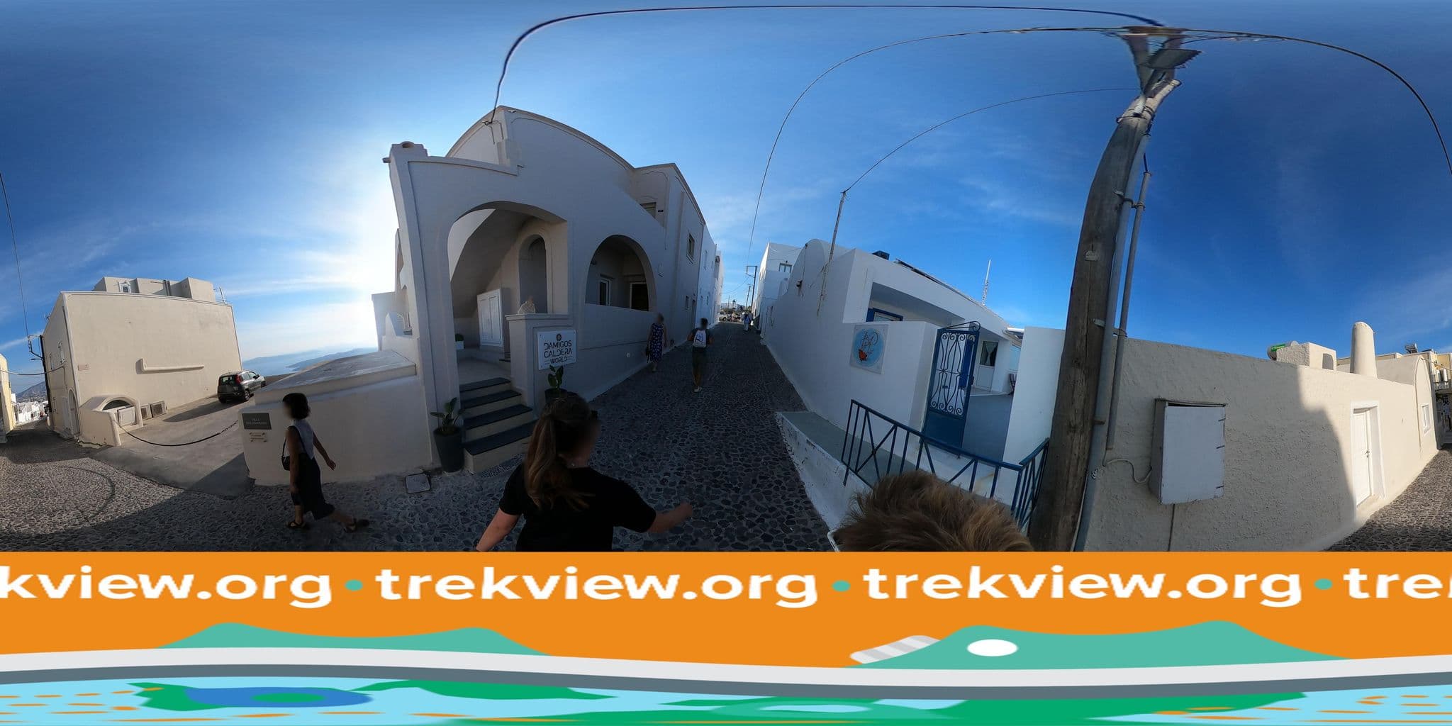 Street view near Smaragdi Villa, Firá — © trekviewed (CC BY-SA · Mapillary)