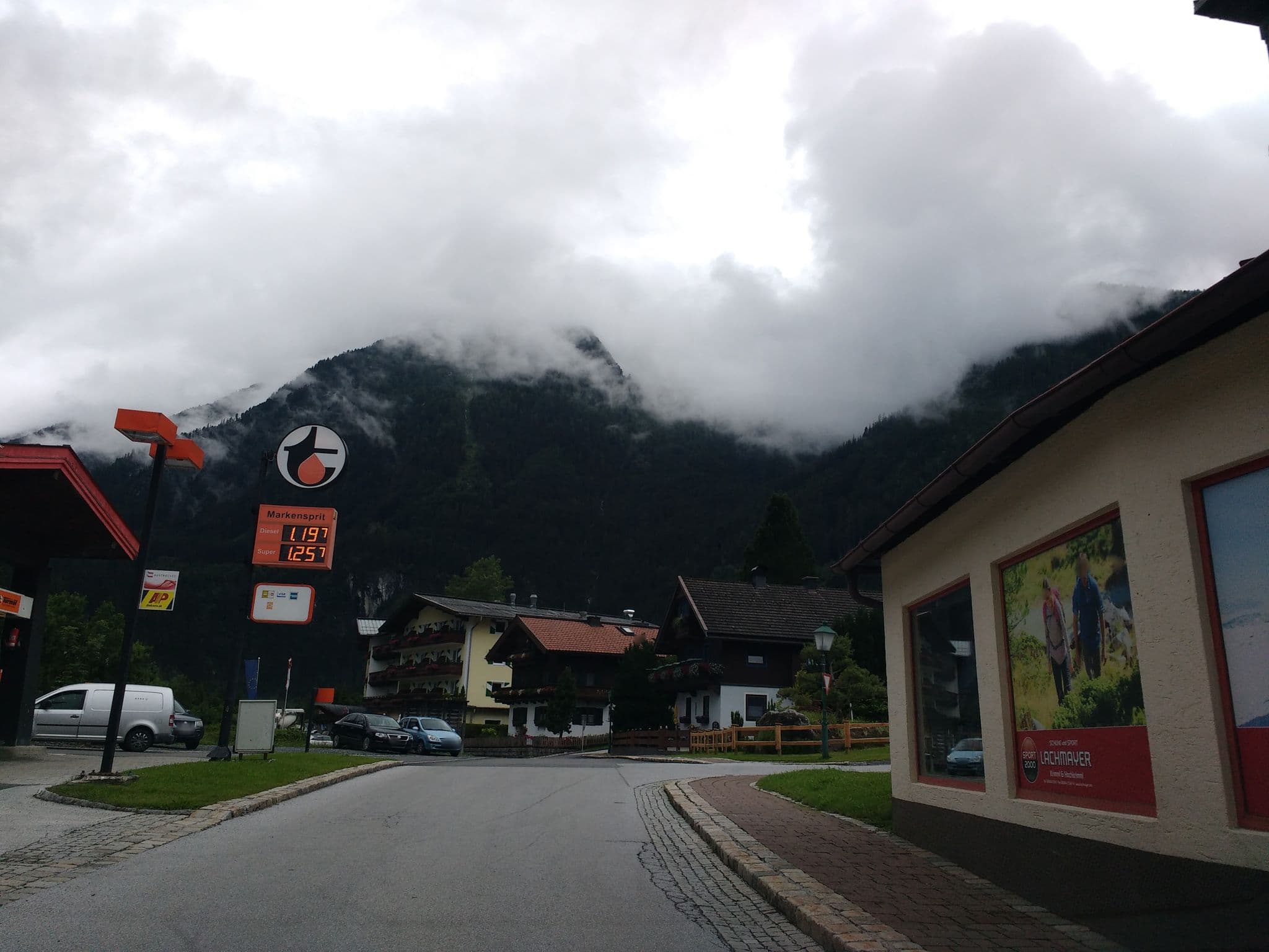 Street view near Haus Tirol, Neukirchen am Großvenediger