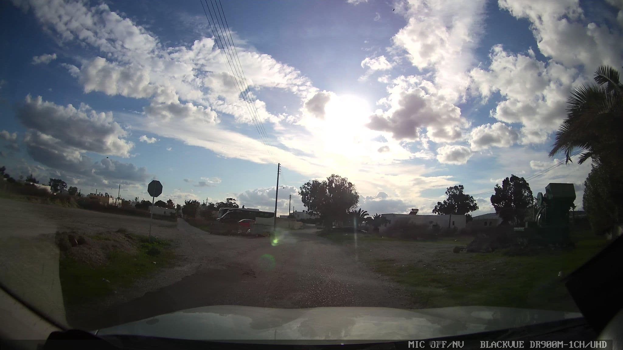 Street view near Sunday Perissa Village, Emporeío — © jthnz (CC BY-SA · Mapillary)