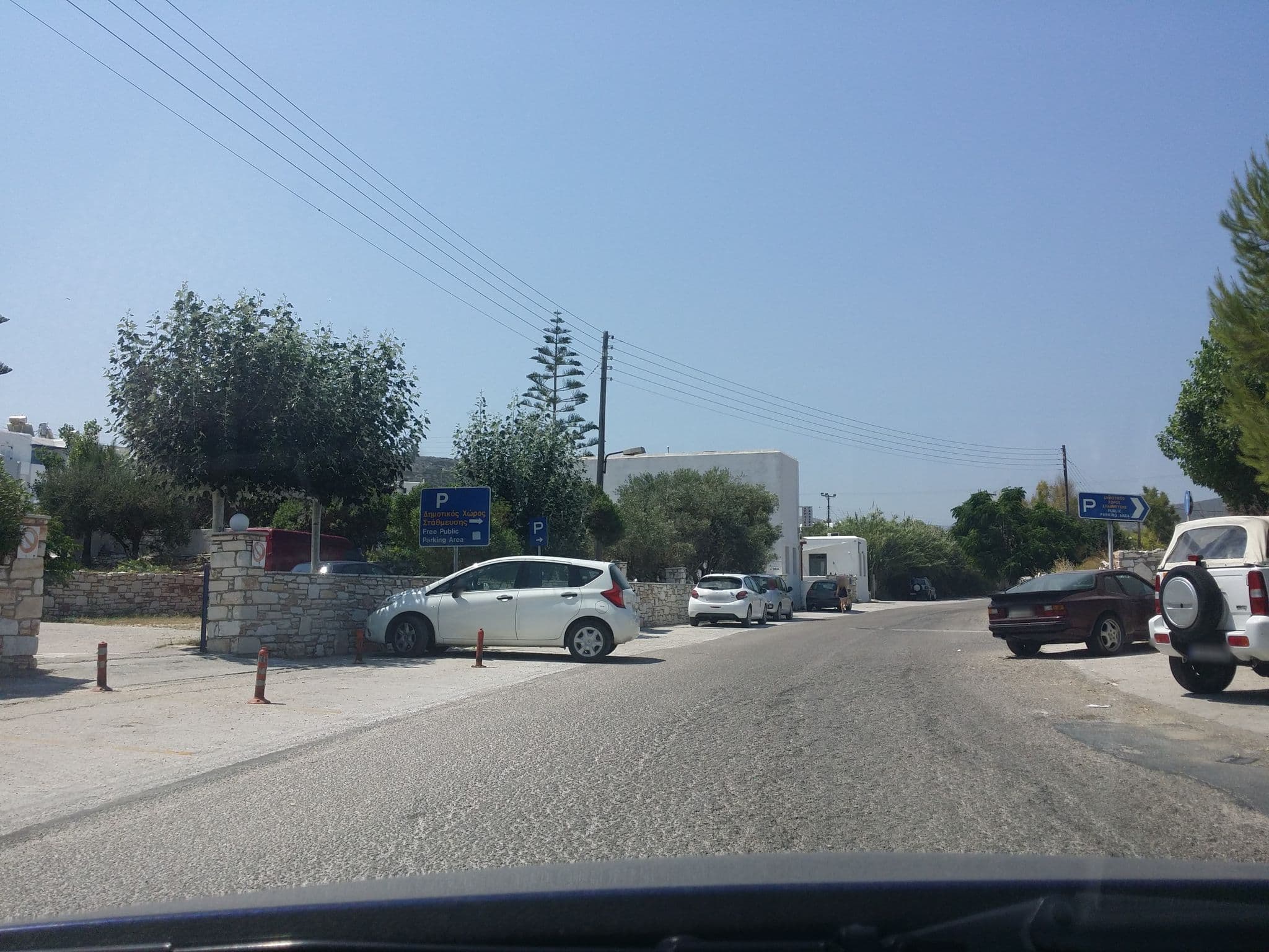 Street view near Studios Dimitra, Páros — © pppetros (CC BY-SA · Mapillary)