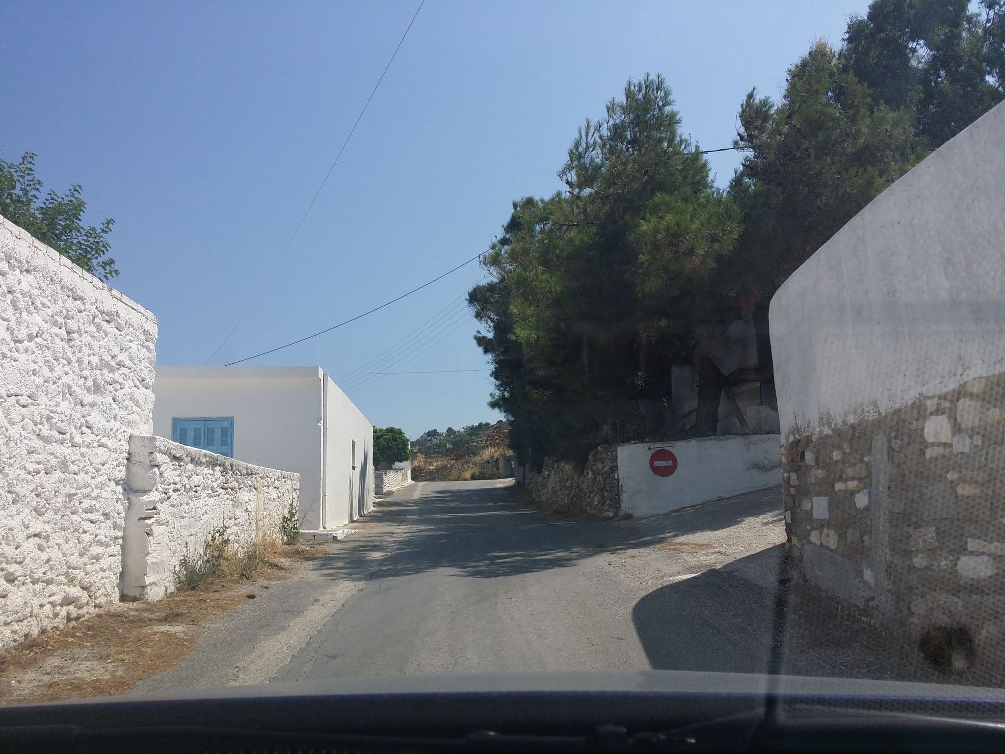 Street view near Sotires 57, Páros — © pppetros (CC BY-SA · Mapillary)