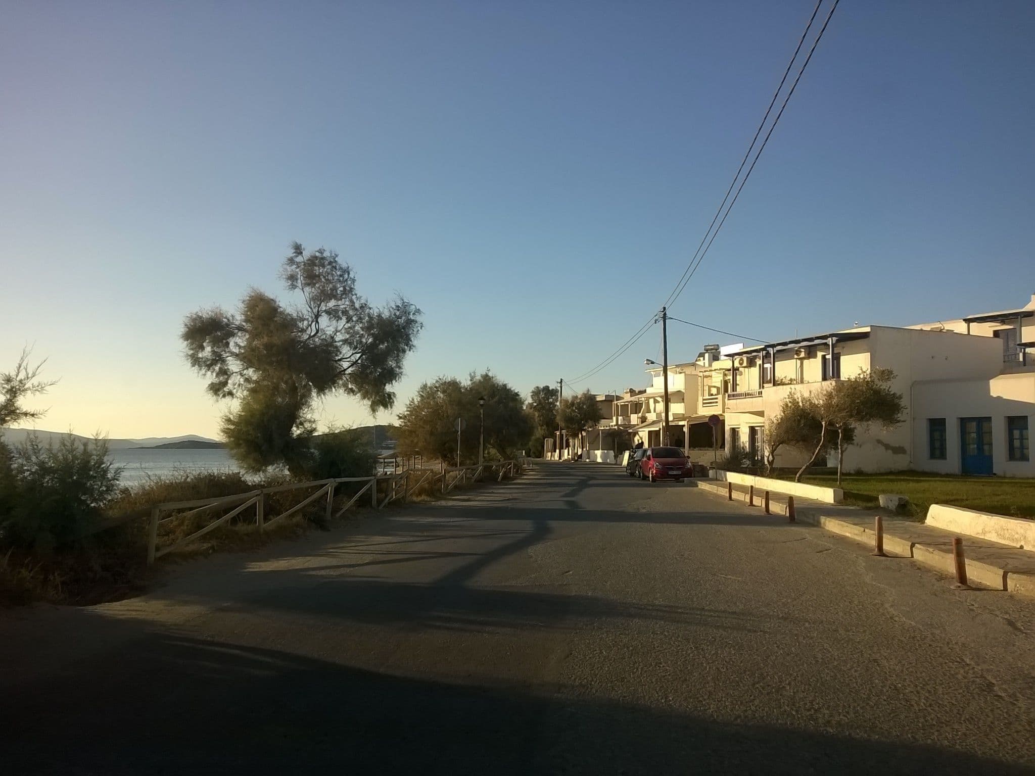 Street view near Fanis Hotel, Náxos — © 100sassa (CC BY-SA · Mapillary)