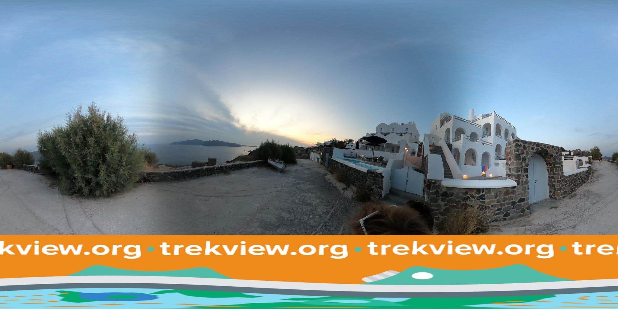 Street view near Oia Suites, Oía — © trekviewed (CC BY-SA · Mapillary)
