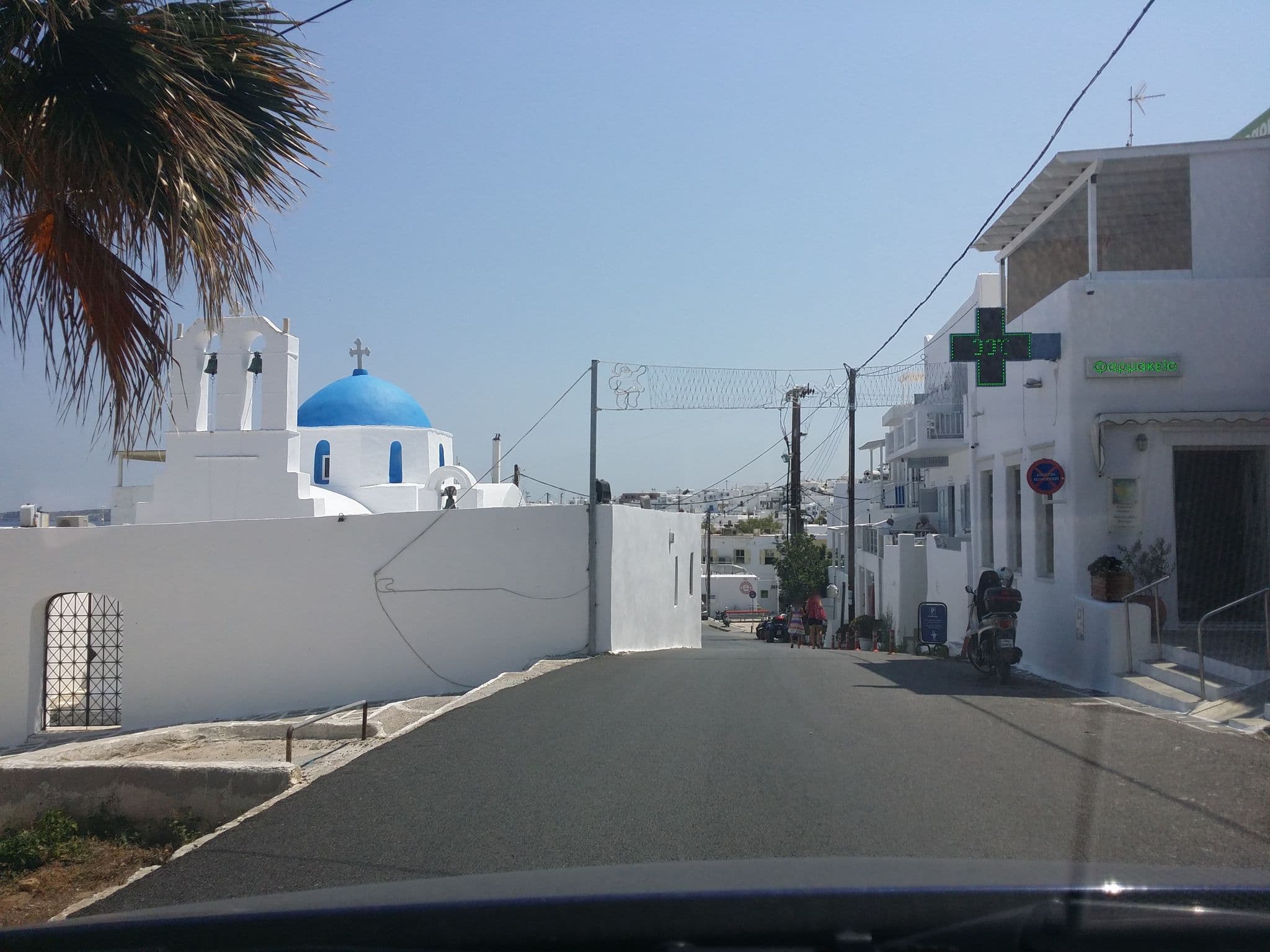 Street view near Galini Hotel, Páros — © pppetros (CC BY-SA · Mapillary)