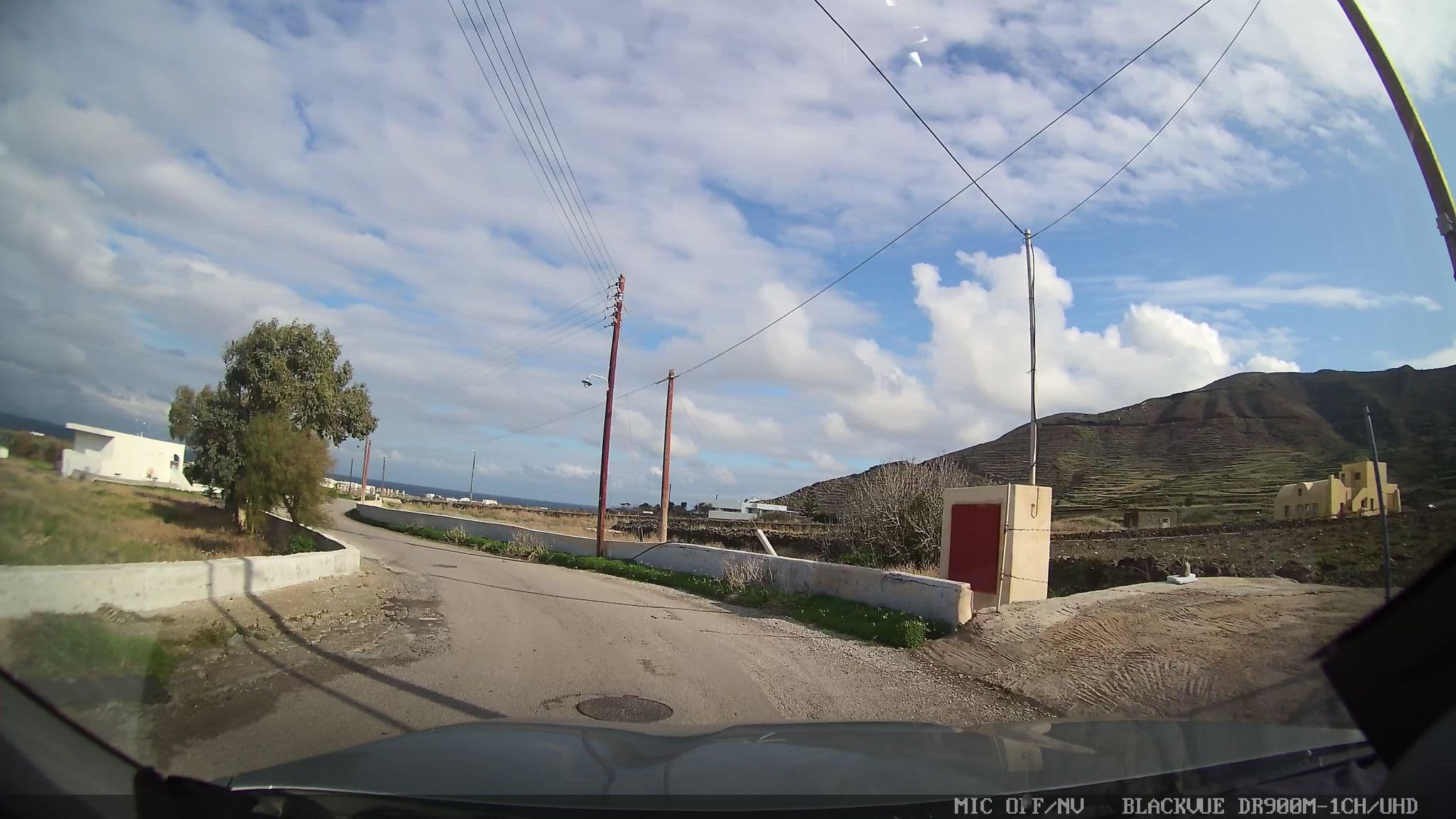 Street view near Vino Houses, Oía — © jthnz (CC BY-SA · Mapillary)