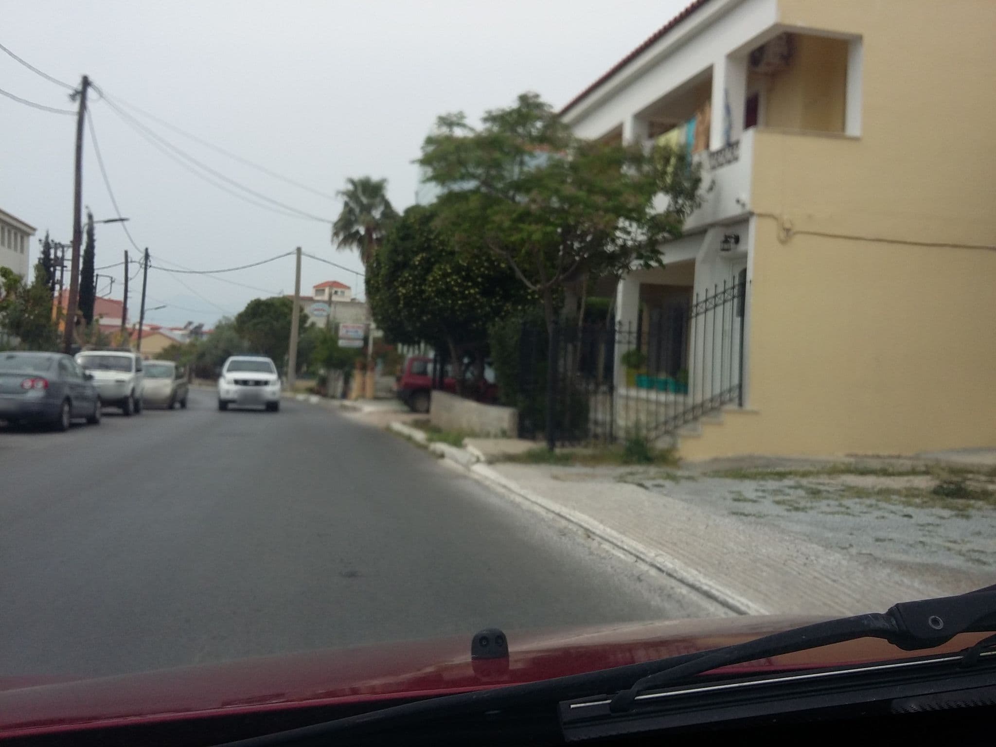 Street view near Philoxenia Pension, Pythagóreio — © tasssosphotogra (CC BY-SA · Mapillary)
