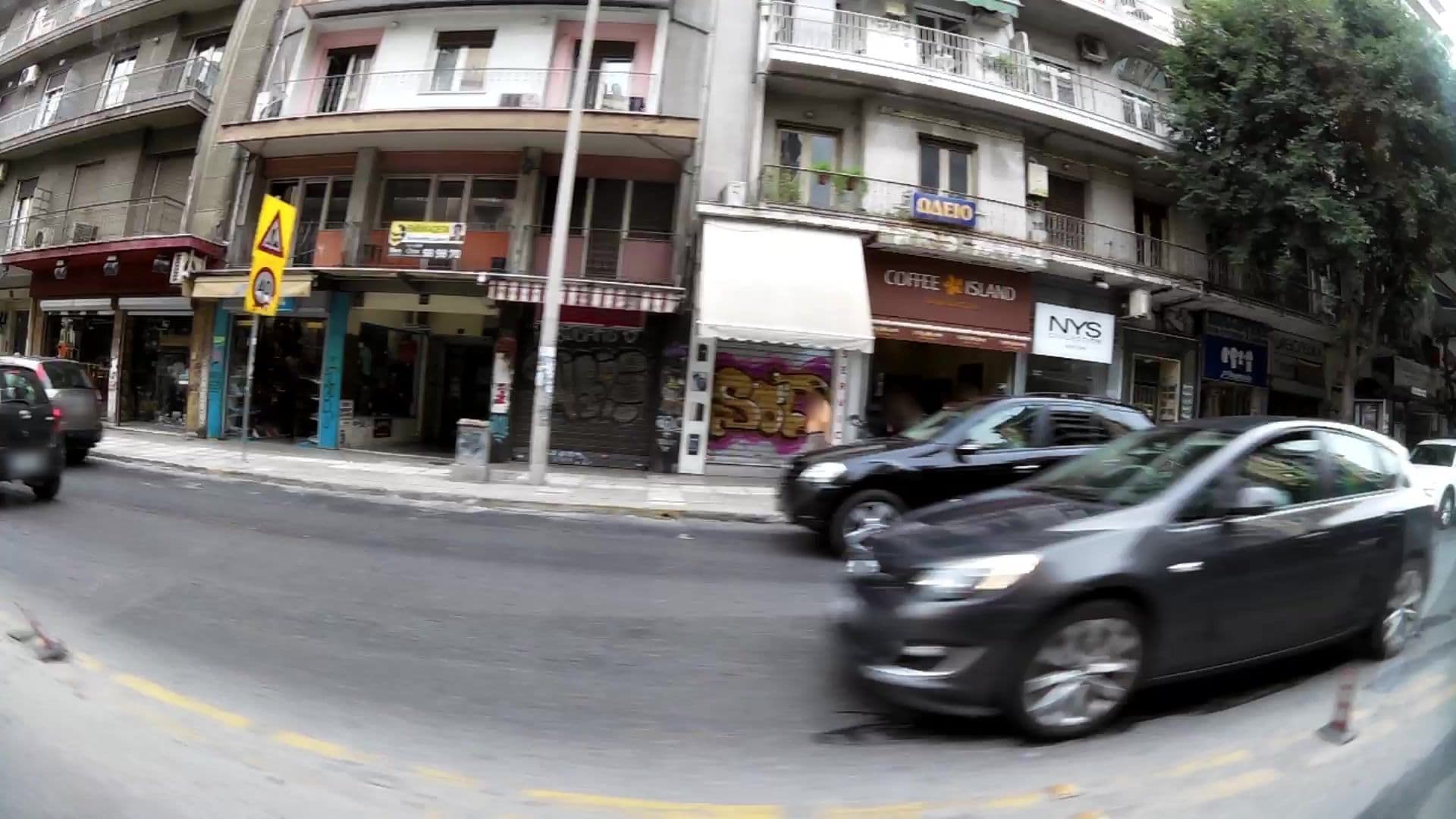 Street view near Center Travelers, Thessaloníki — © kaartcam (CC BY-SA · Mapillary)