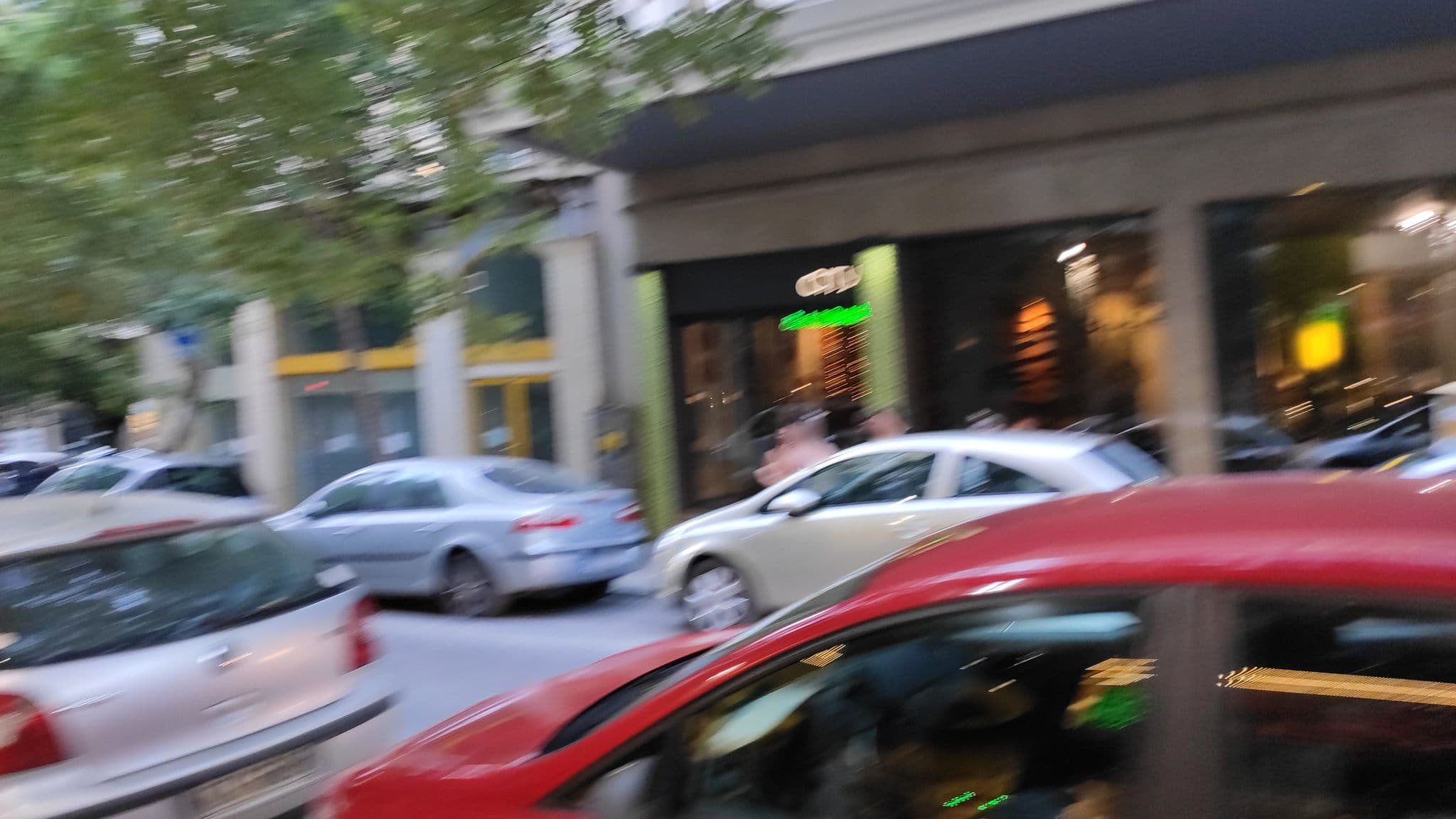 Street view near Hotel Tourist, Thessaloníki — © osm1012 (CC BY-SA · Mapillary)