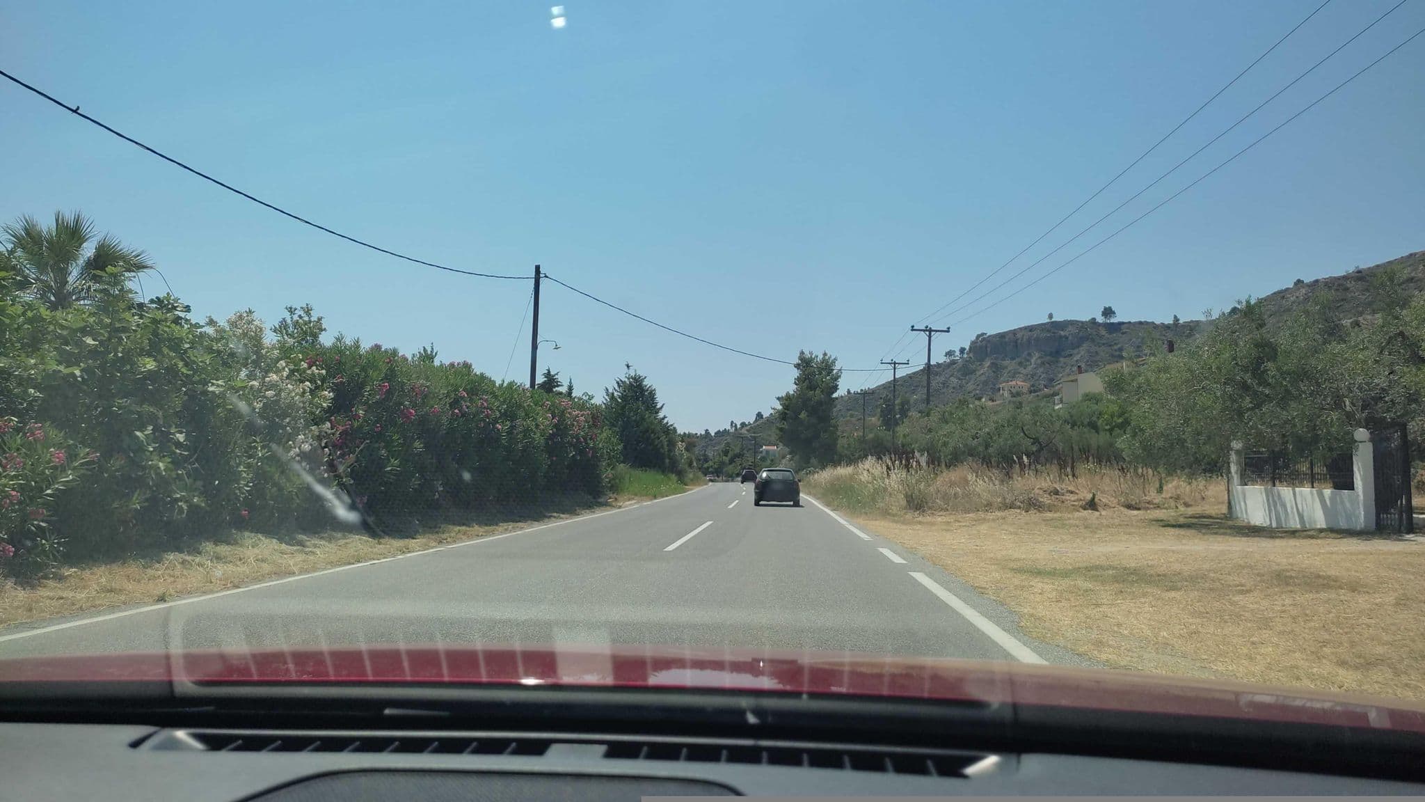 Street view near Astron Hotel, Políkhronon — © neau (CC BY-SA · Mapillary)