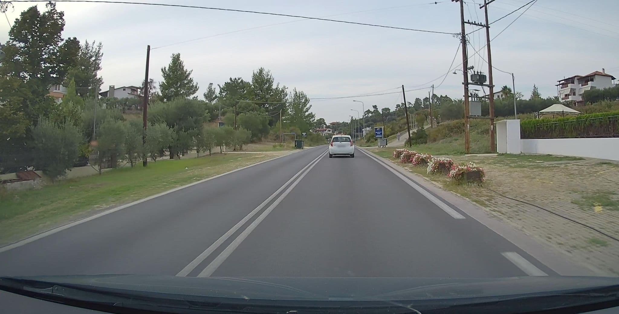 Street view near Ta 2 Pefka, Néos Marmarás — © gpsmapper (CC BY-SA · Mapillary)