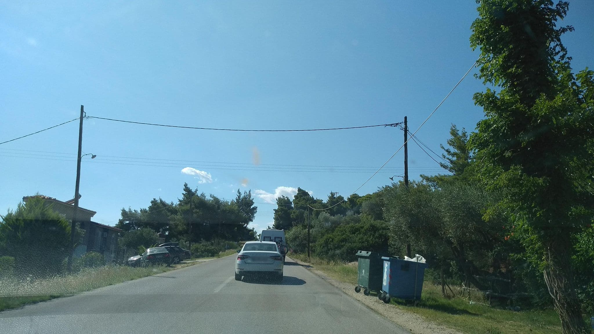 Street view near Hotel Spathies, Níkiti — © tavi (CC BY-SA · Mapillary)