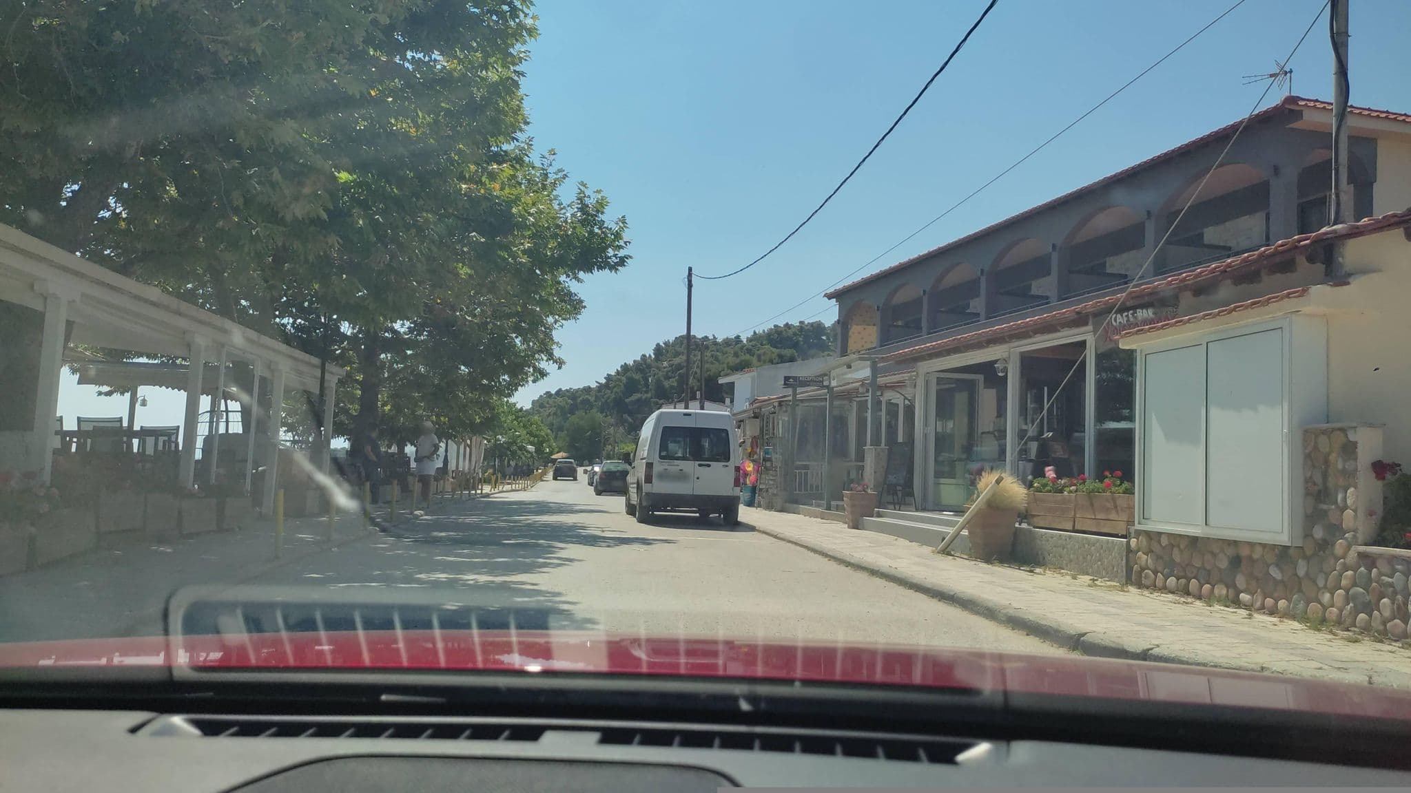 Street view near NewStory Luxury Suites, Kassándreia — © neau (CC BY-SA · Mapillary)