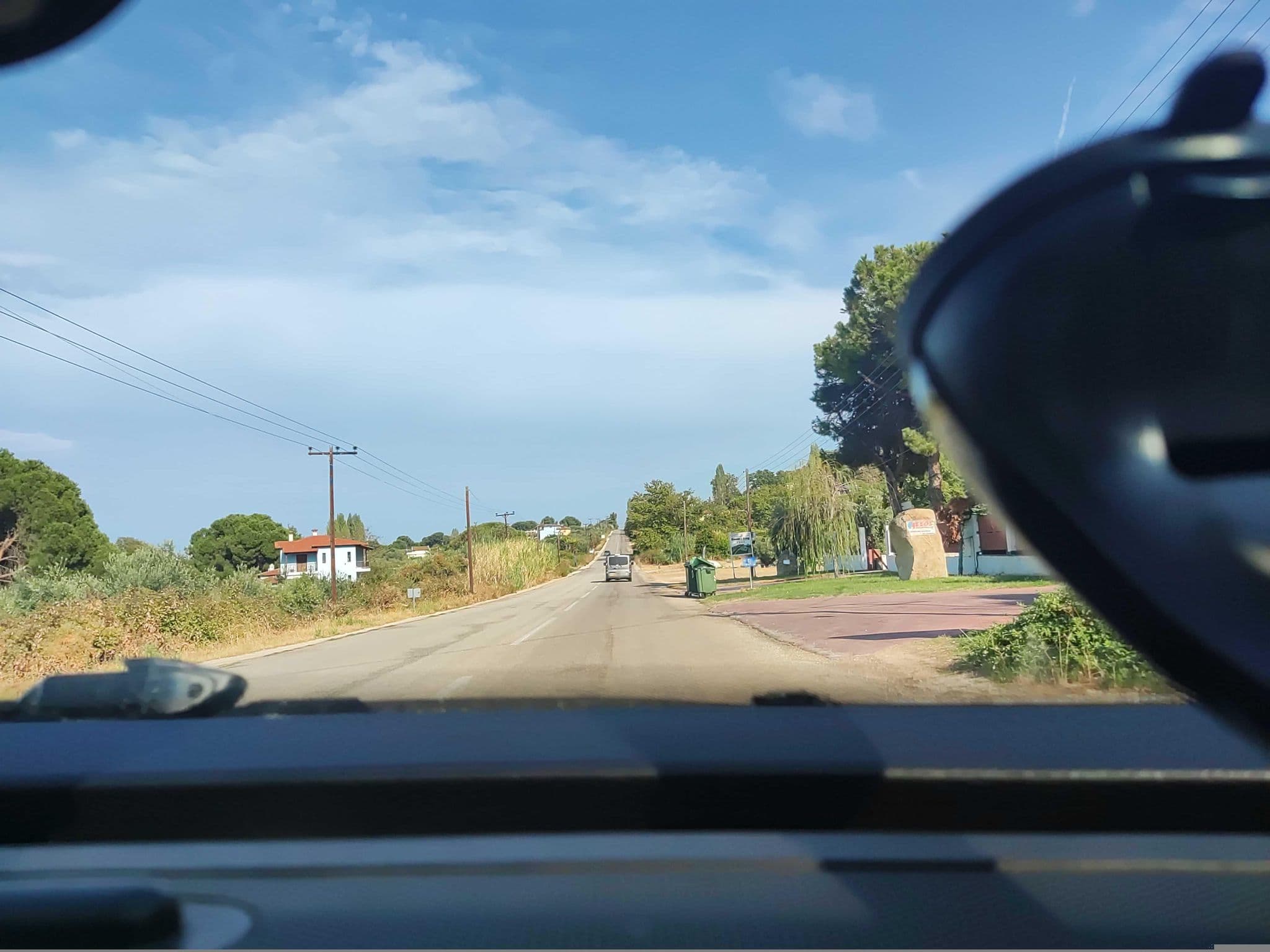 Street view near Villa Anna, Néos Marmarás — © doriel (CC BY-SA · Mapillary)
