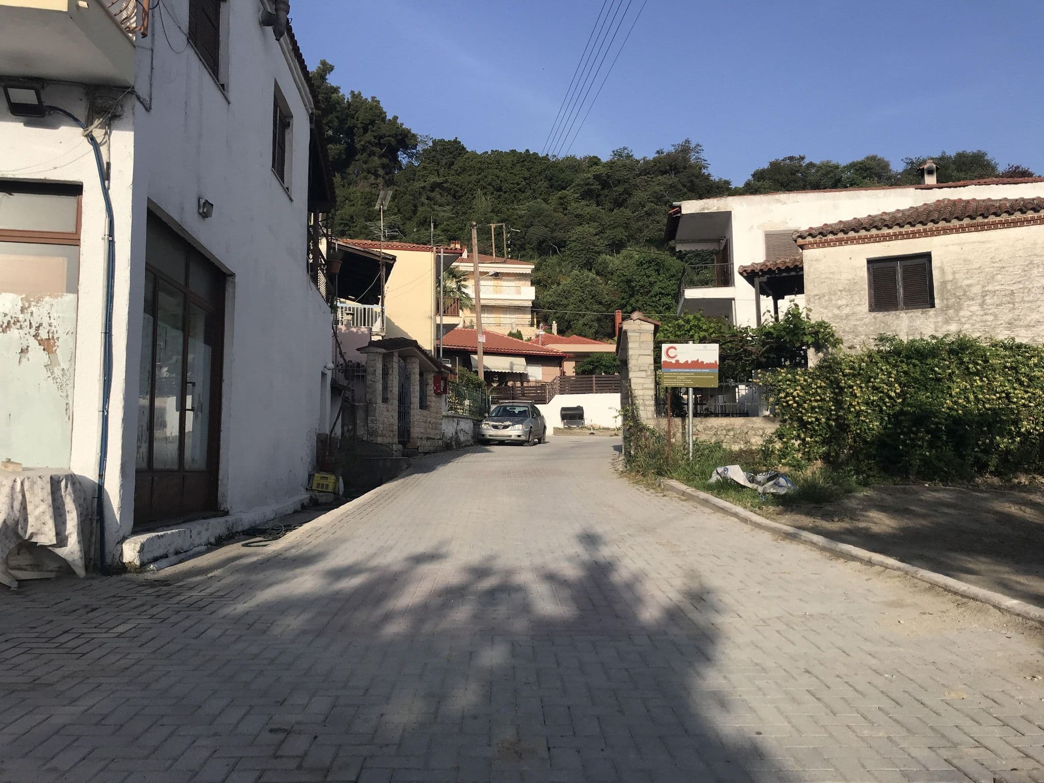 Street view near Hotel Adonis - Κωνσταντινουδησ Αποστολοσ, Políkhronon — © miguel_andrade (CC BY-SA · Mapillary)