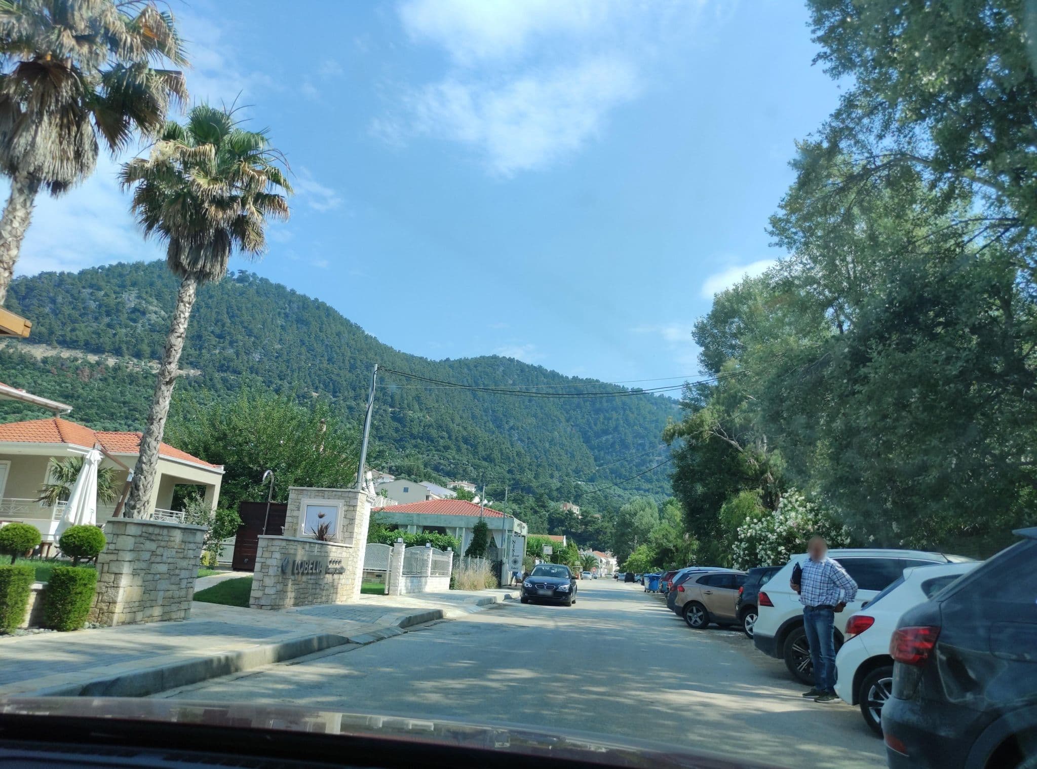 Street view near Lobelia Luxury suits, Potamiá — © neau (CC BY-SA · Mapillary)