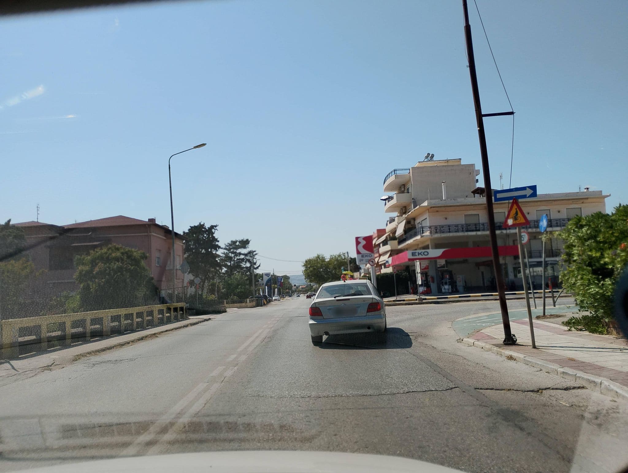 Street view near Park Hotel, Alexandroupoli — © George_210 (CC BY-SA · Mapillary)
