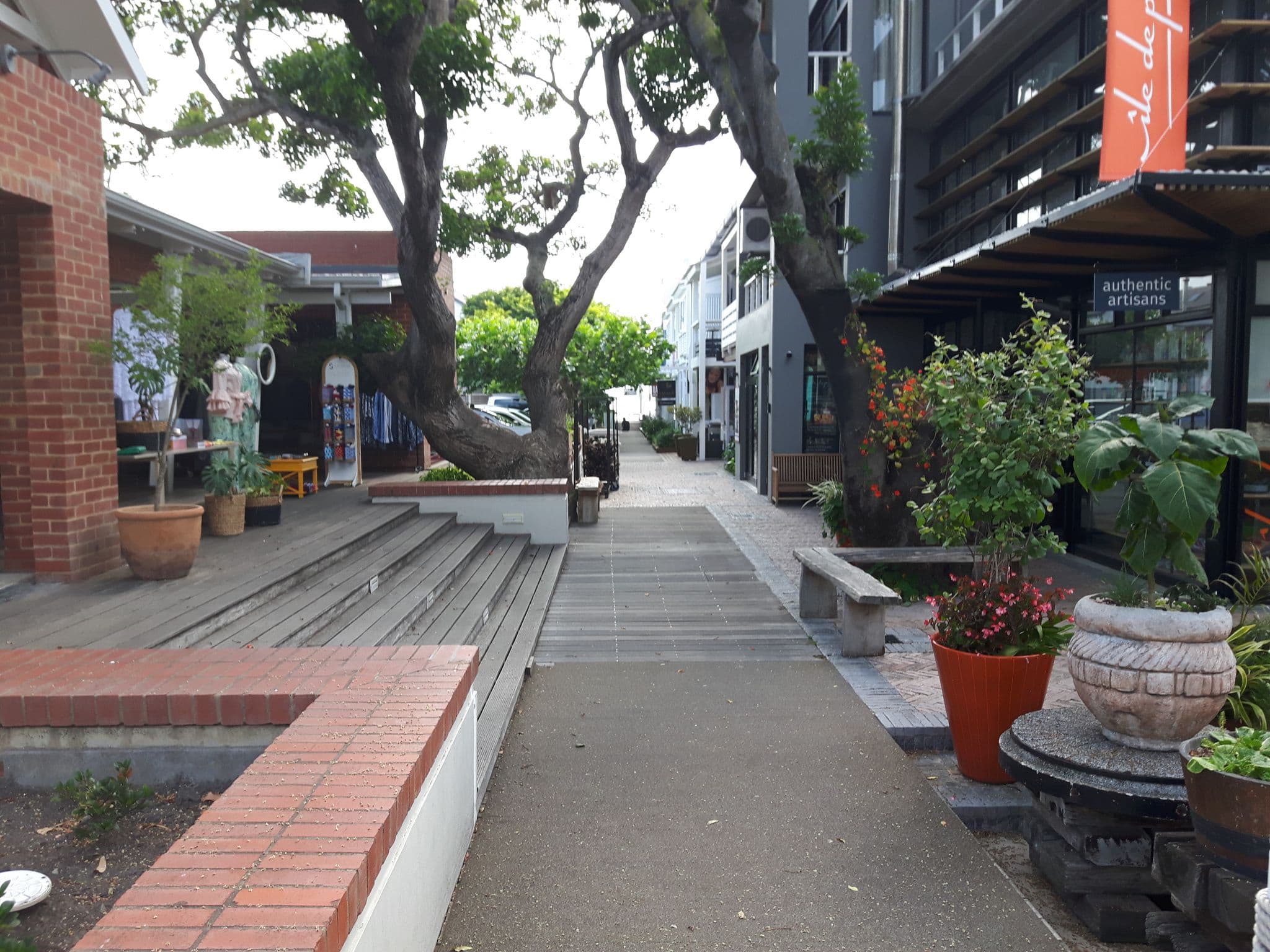 Street view near Thesen Island Lodge, Knysna — © ankeric (CC BY-SA · Mapillary)