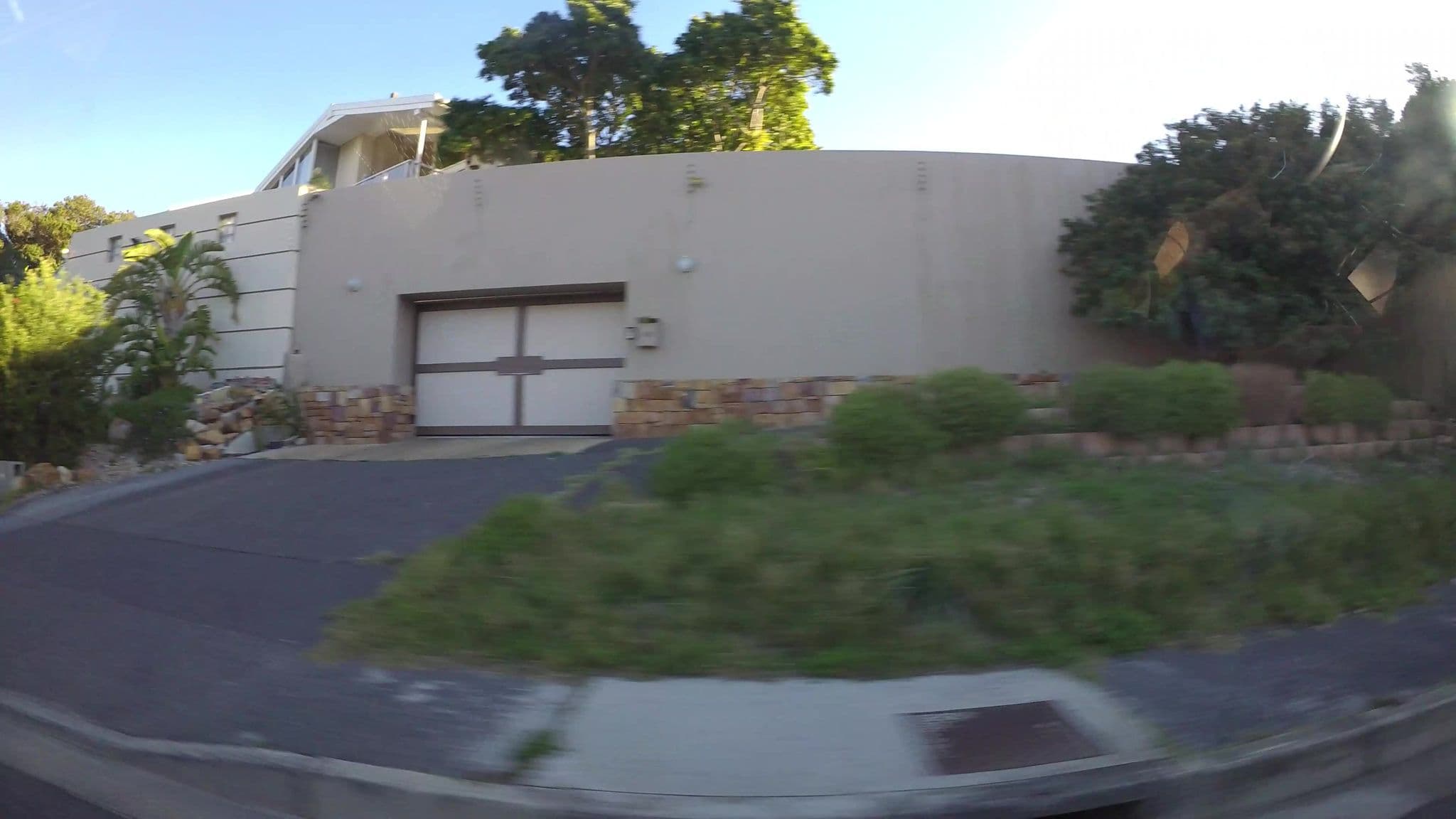 Street view near Houtway House, Constantia — © kaartcam (CC BY-SA · Mapillary)