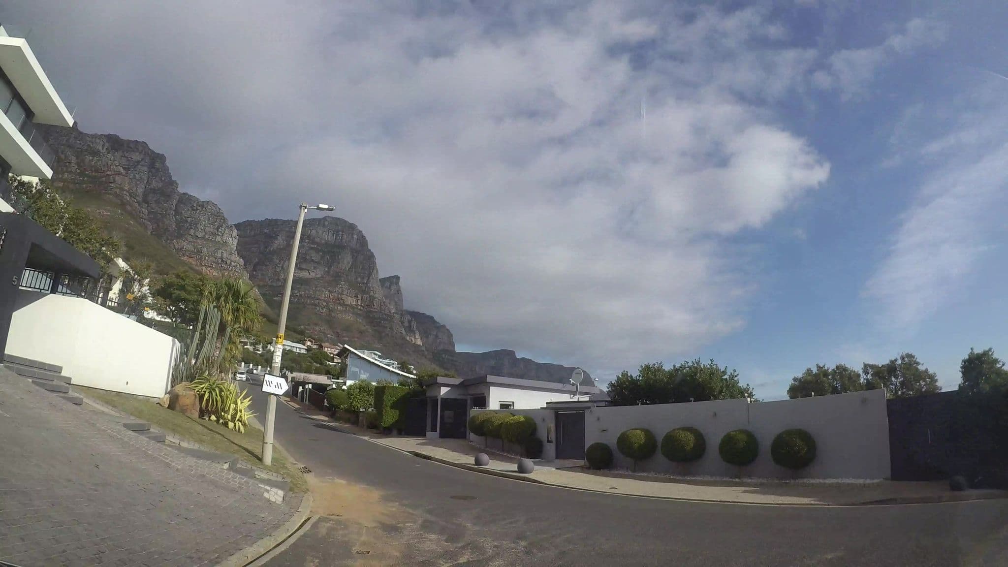 Street view near Cape Rose Cottage, Cape Town — © kaart_3 (CC BY-SA · Mapillary)