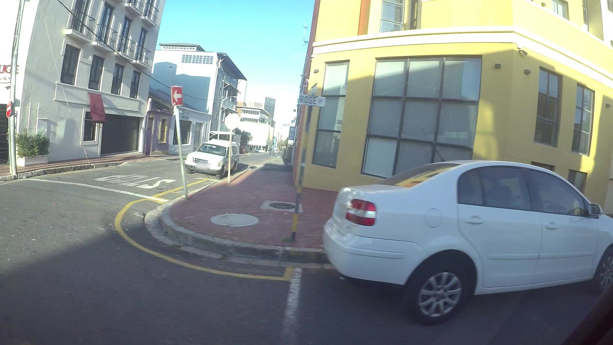 Street view near Rouge On Rose, Cape Town — © kaart_3 (CC BY-SA · Mapillary)