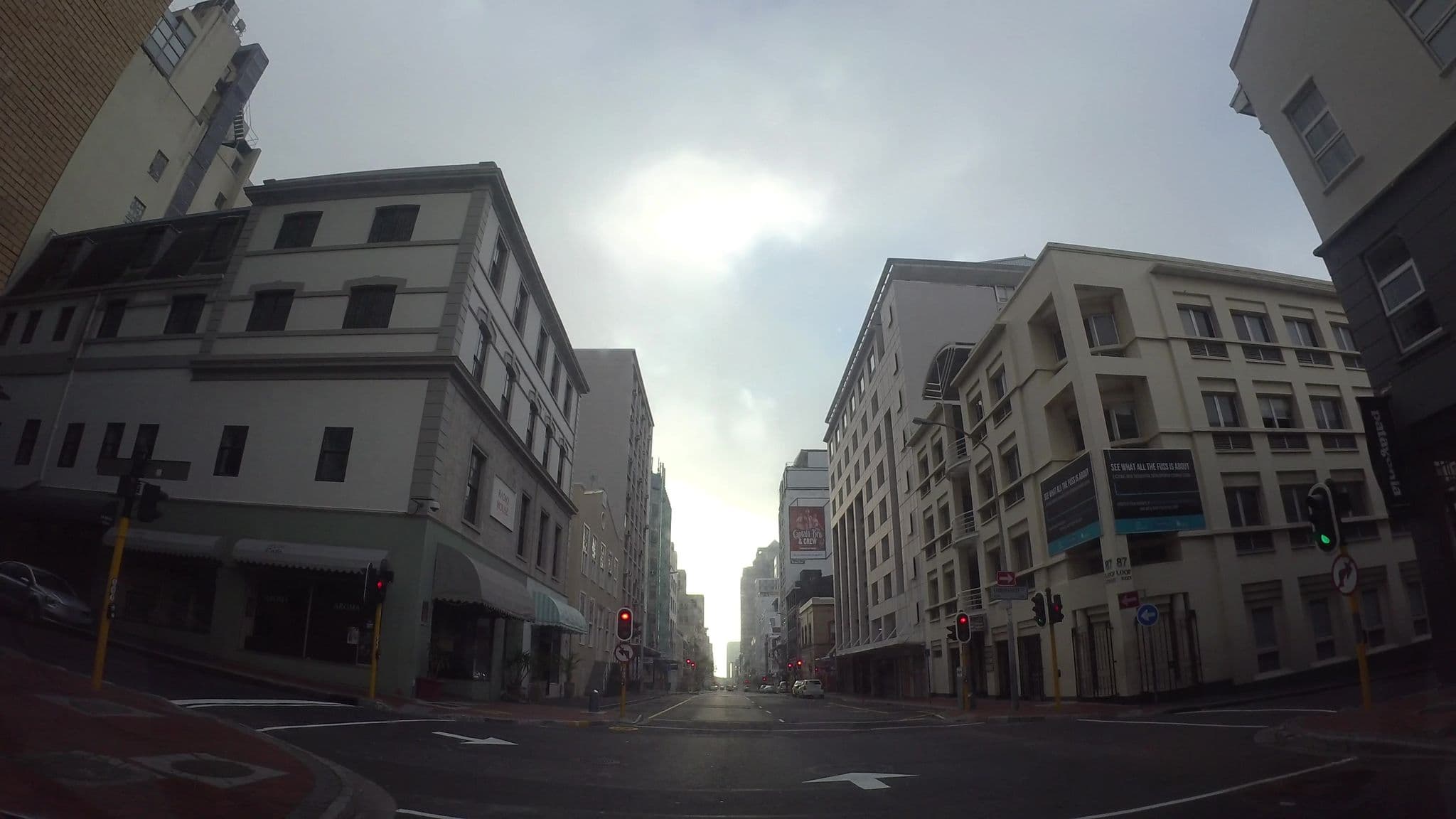 Street view near 91 Loop, Cape Town — © kaart_3 (CC BY-SA · Mapillary)