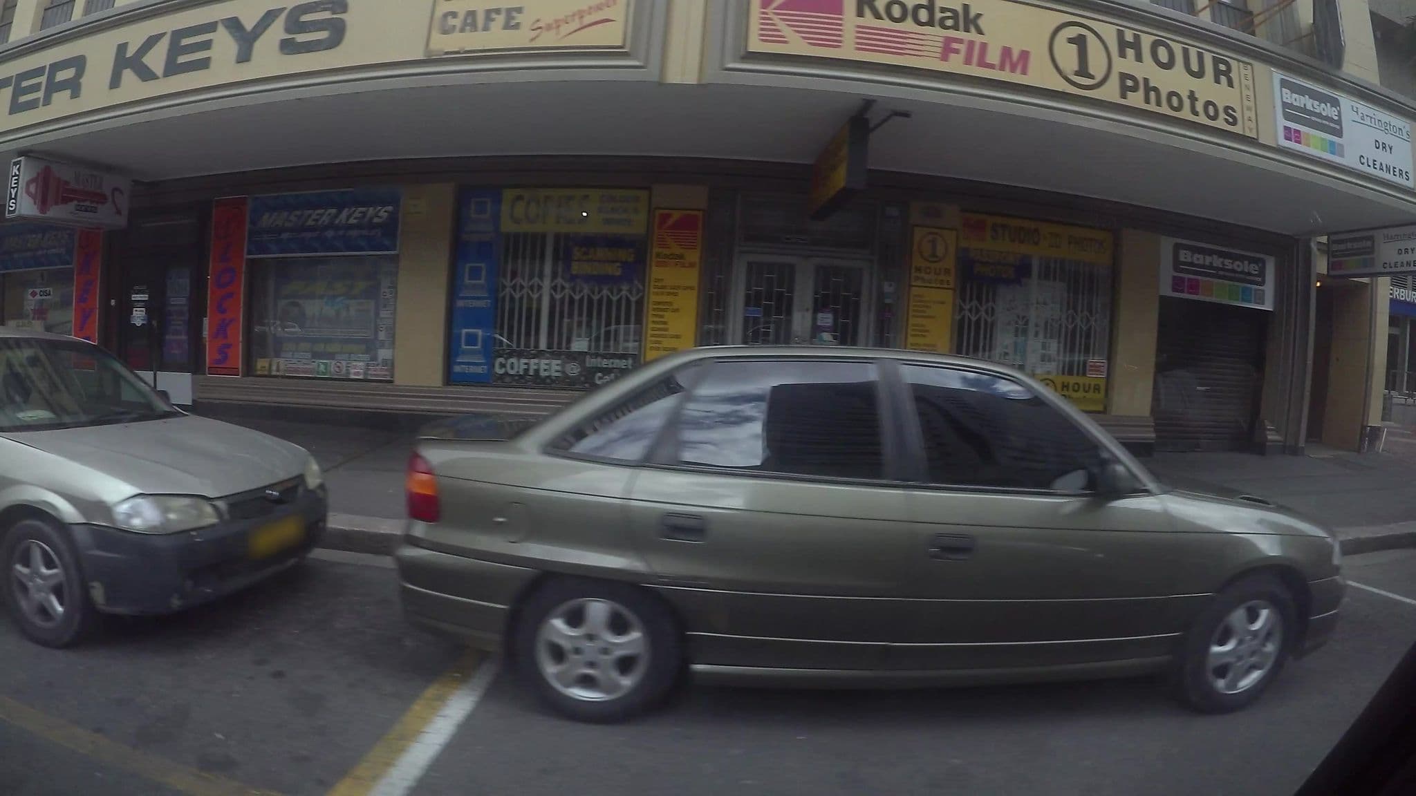 Street view near Blackbrick Cape Town, Cape Town — © kaart_3 (CC BY-SA · Mapillary)