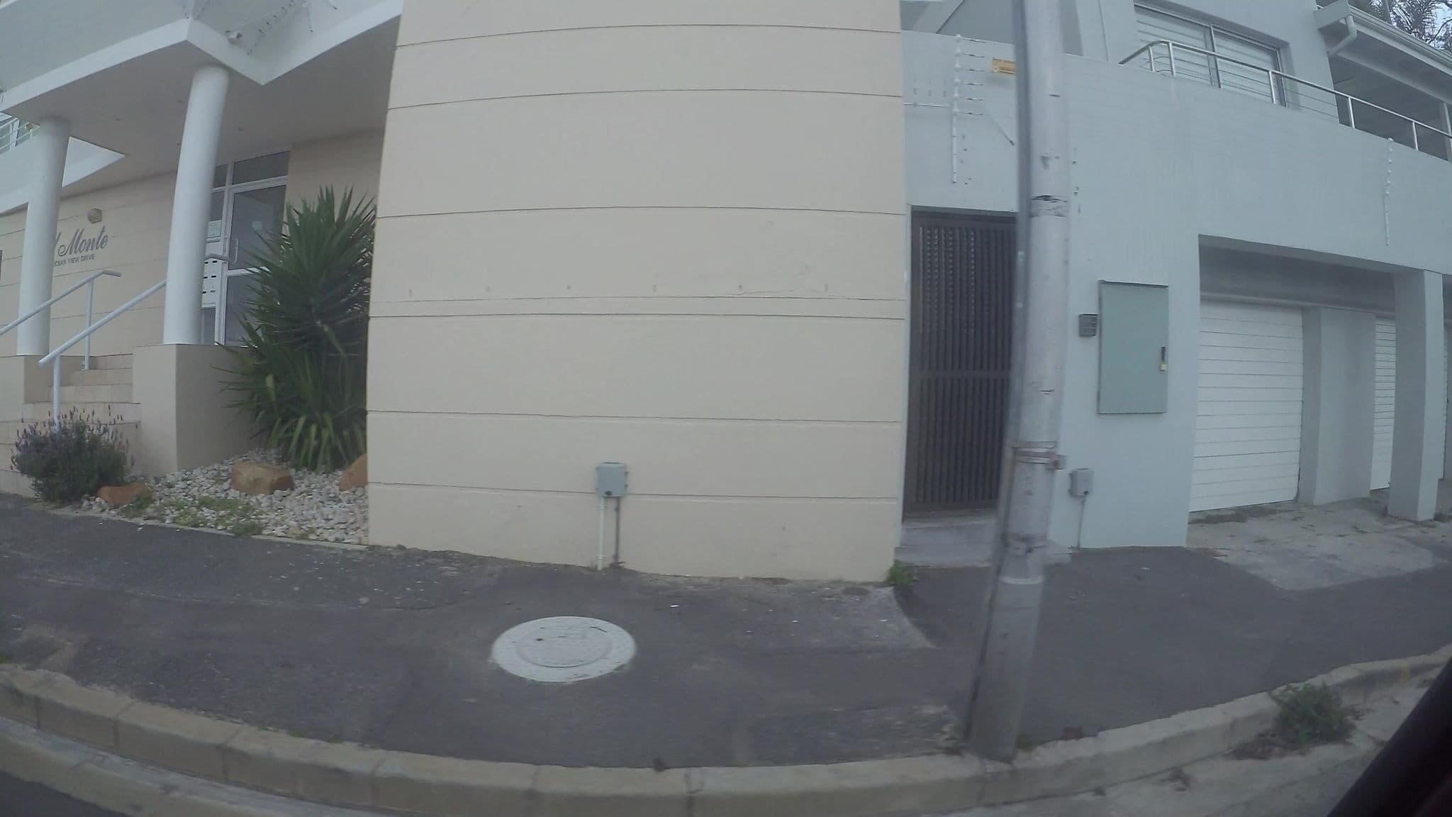 Street view near 40 Winks Luxury Guest House, Cape Town — © kaart_3 (CC BY-SA · Mapillary)