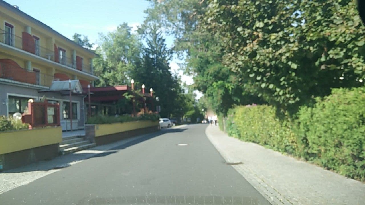 Street view near Hotel Auszeit, Kühnsdorf — © bellazambo (CC BY-SA · Mapillary)