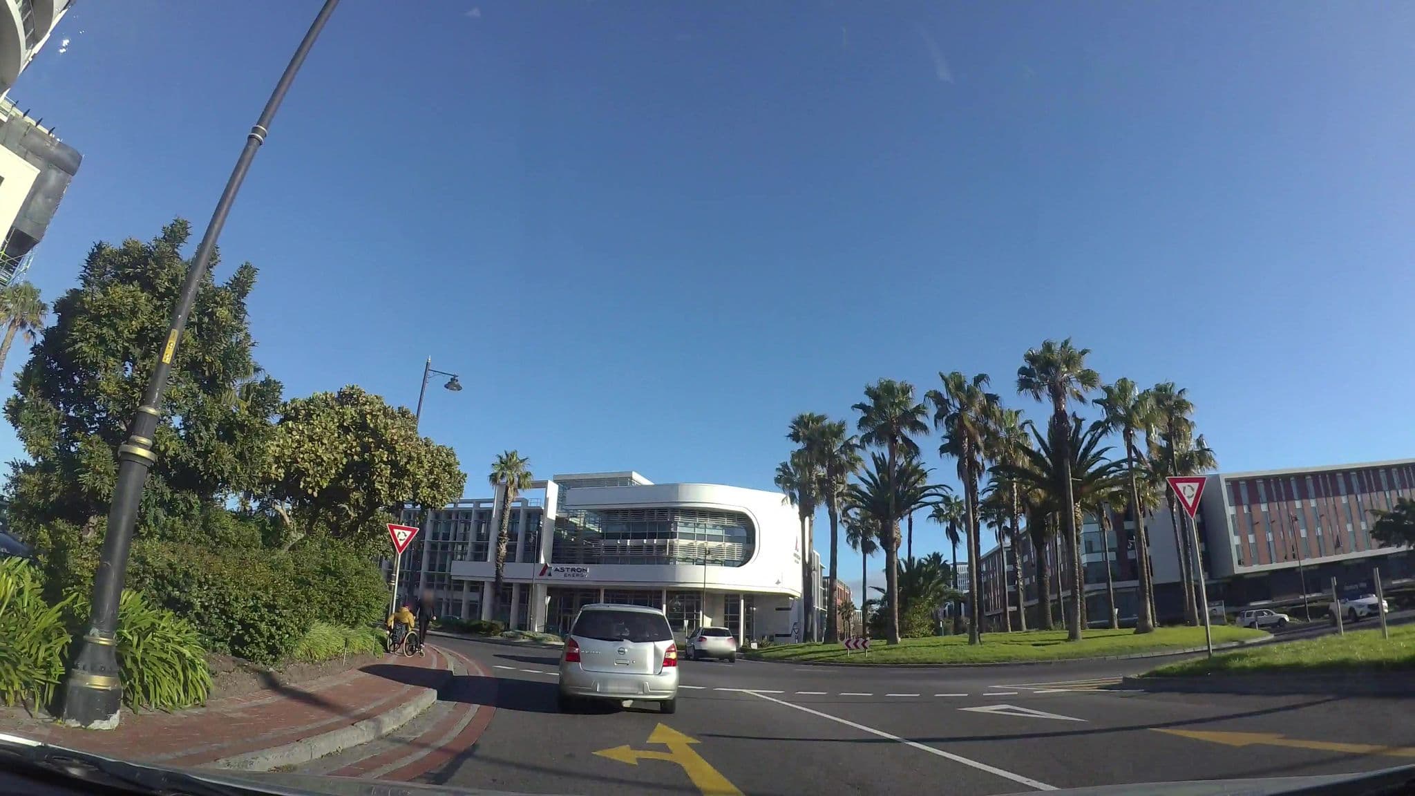 Street view near Colosseum, Century City — © kaart_3 (CC BY-SA · Mapillary)