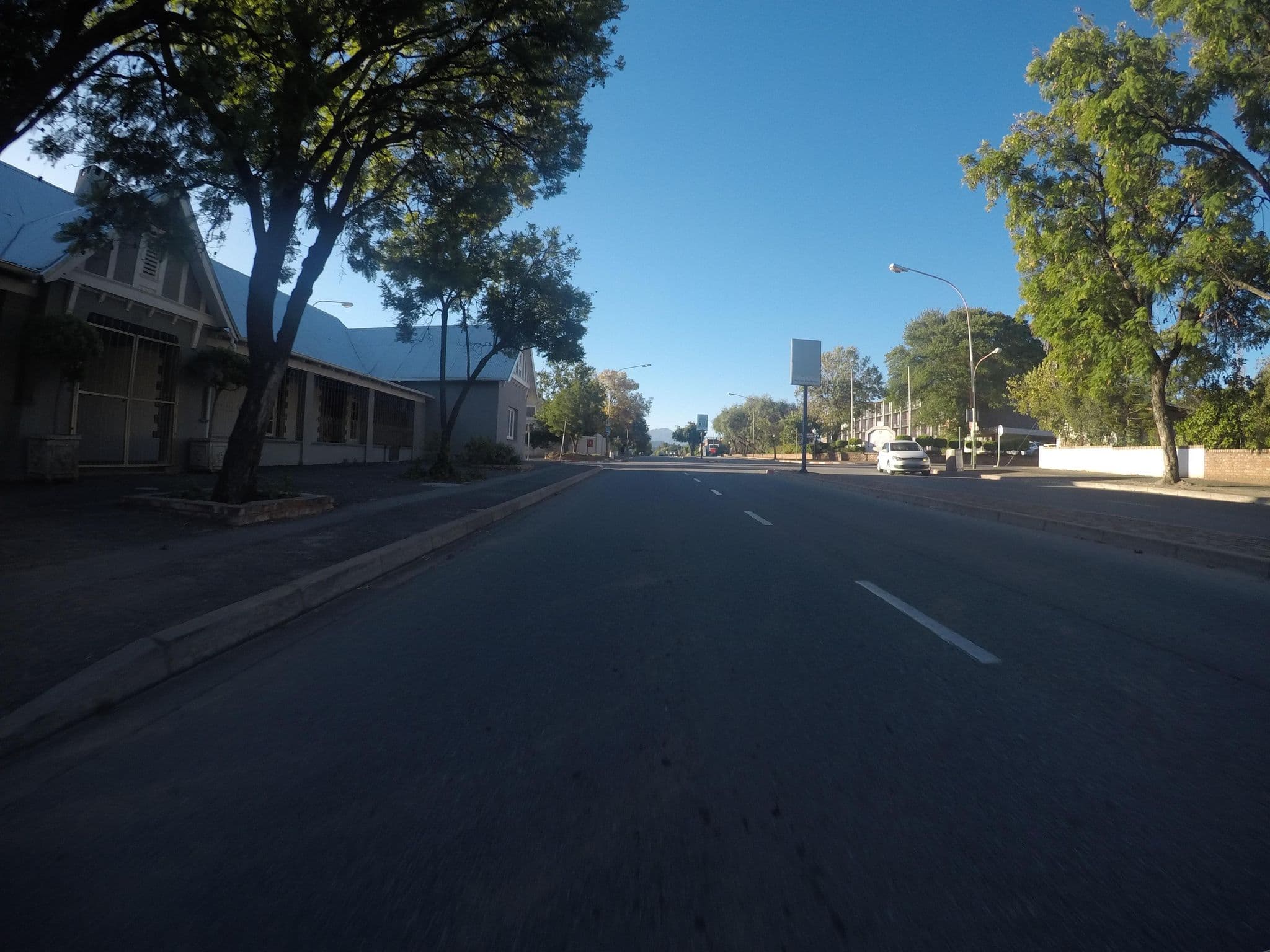 Street view near Uthando backpackers lodge, Oudtshoorn — © bergie (CC BY-SA · Mapillary)